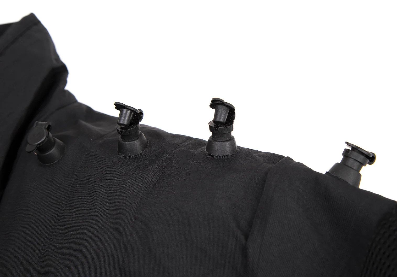 Issey Miyake Air Valve Mesh Design Bonding Jacket in Black 2 Size US M / EU 48-50 / 2 - 4 Thumbnail