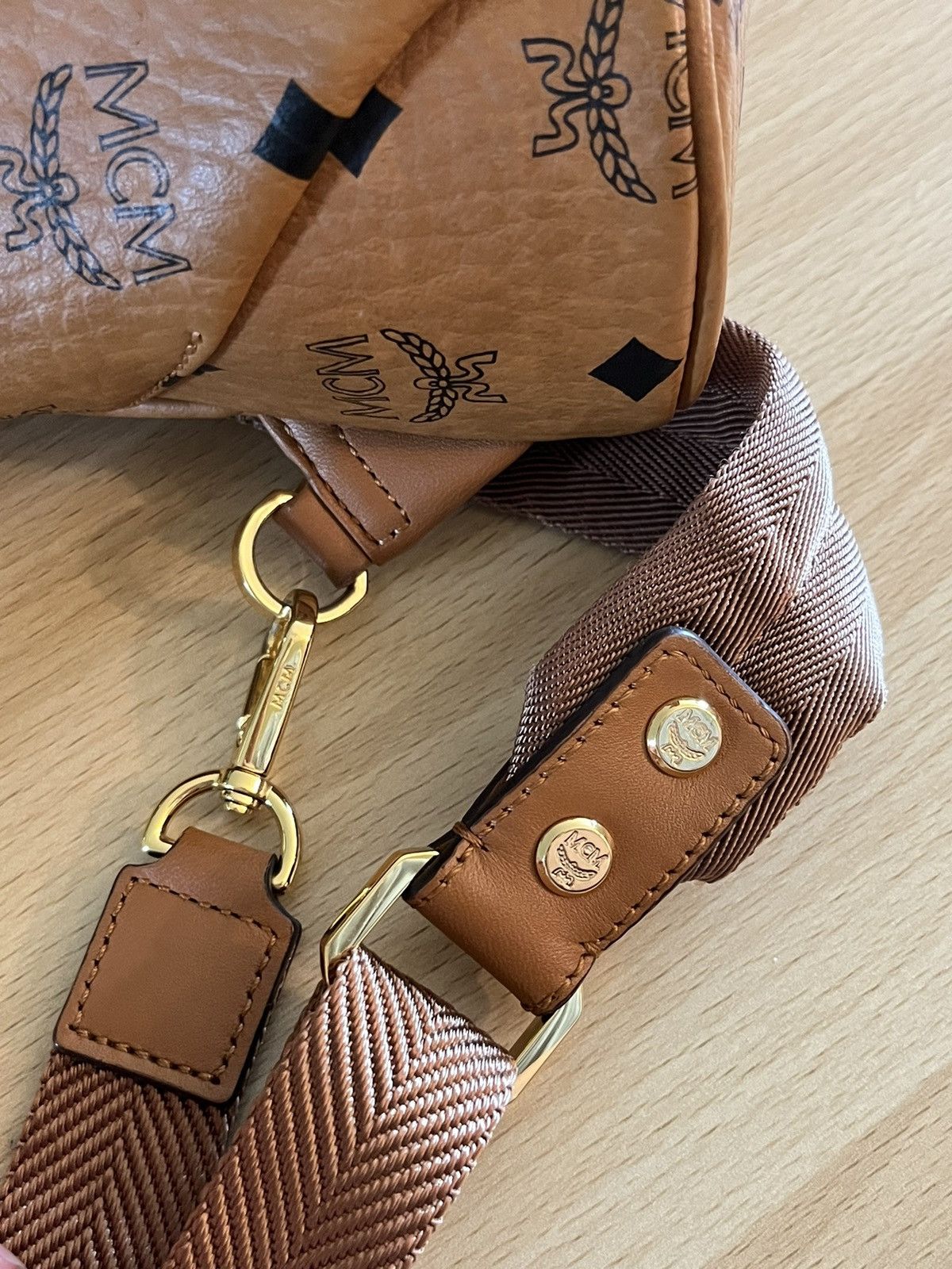 MCM MCM Aren Sling Bag Size ONE SIZE - 3 Thumbnail