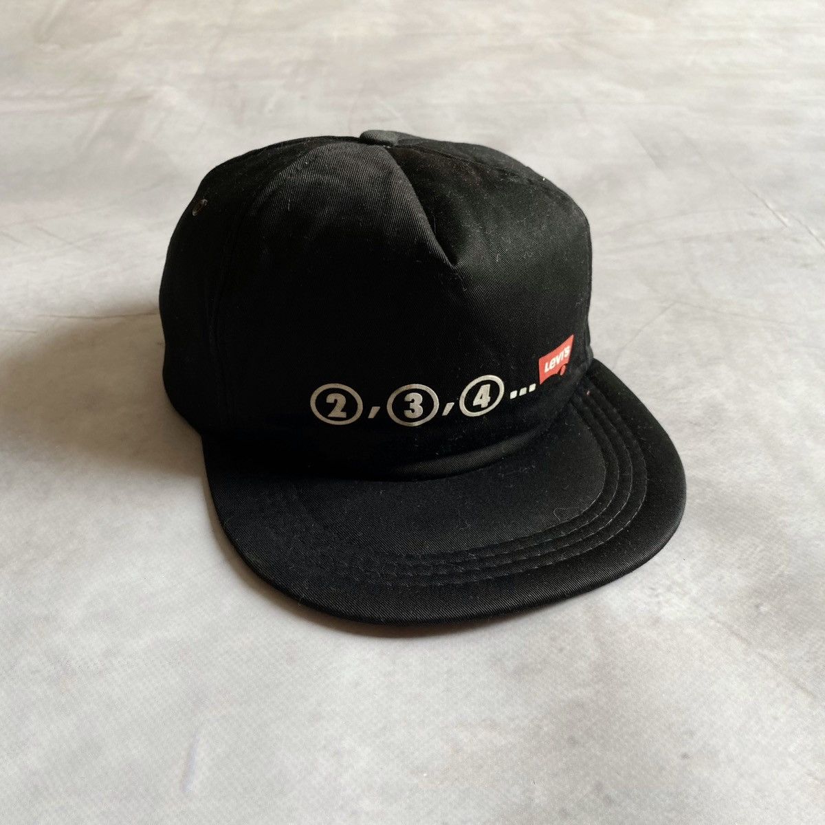 Japanese Brand × Levi's Archive 80-90s Levi’s “2,3,4… Levi’s” Y2K Cap Hat Rare Size ONE SIZE - 1 Thumbnail
