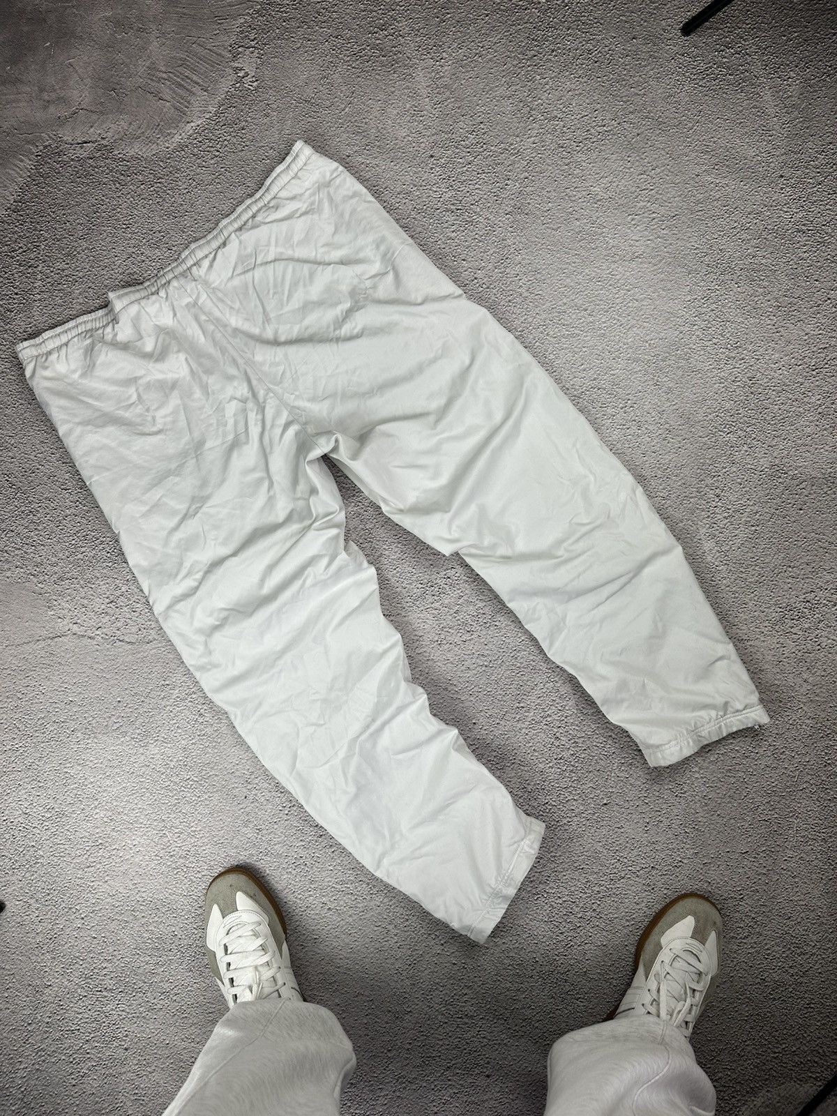 Nike Vintage Nike Trackpants Y2K Nylon Drill Baggy Style Size US 36 / EU 52 - 2 Thumbnail