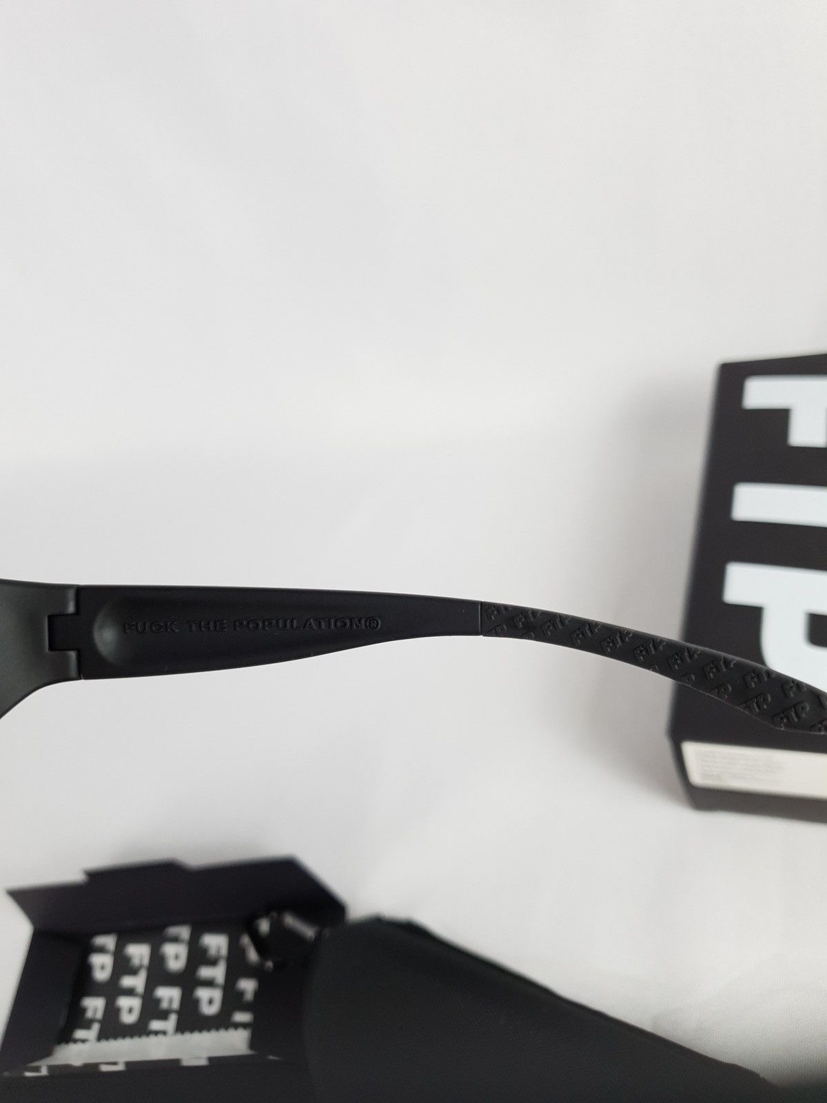 Crap Eyewear × Fuck The Population FTP x Crap Eyewear “The FTP Sport” Sunglasses (2023) Size ONE SIZE - 7 Thumbnail