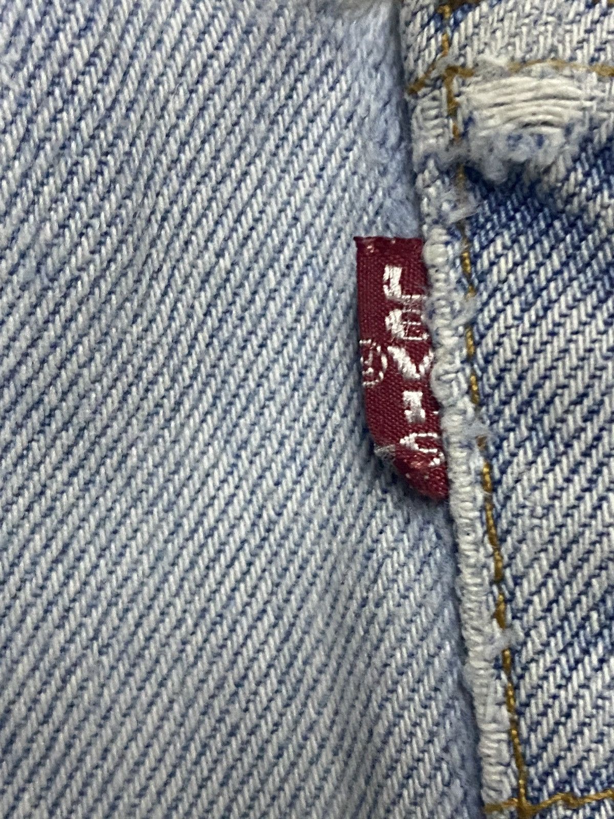 Levi's Vintage Levis 501 Light Faded Blue Distressed Loose Jeans Size US 30 / EU 46 - 14 Thumbnail