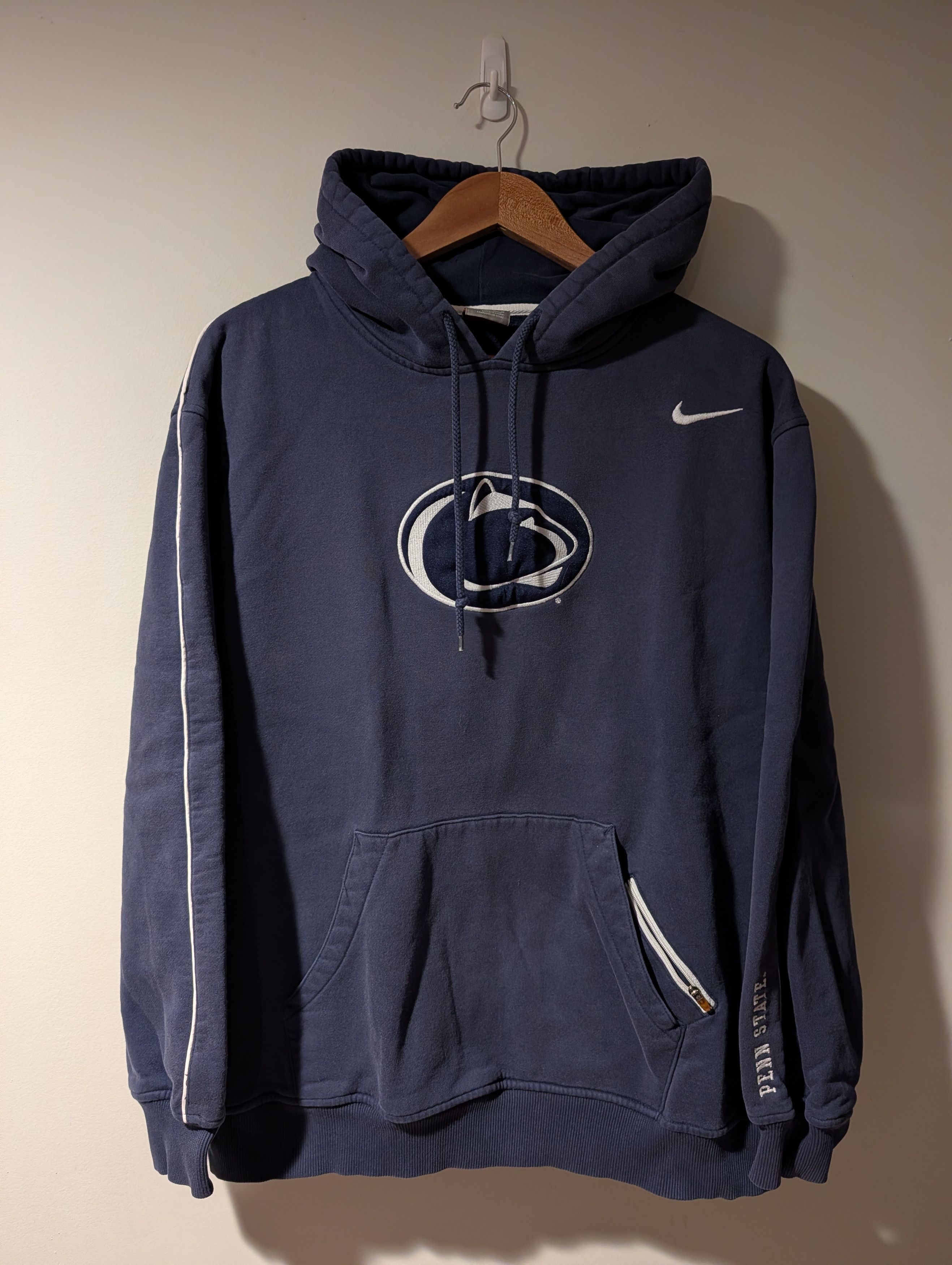 NCAA Vintage Y2K Penn State Nittany Lion Football Nike Hoodie Size US M / EU 48-50 / 2 - 1 Thumbnail