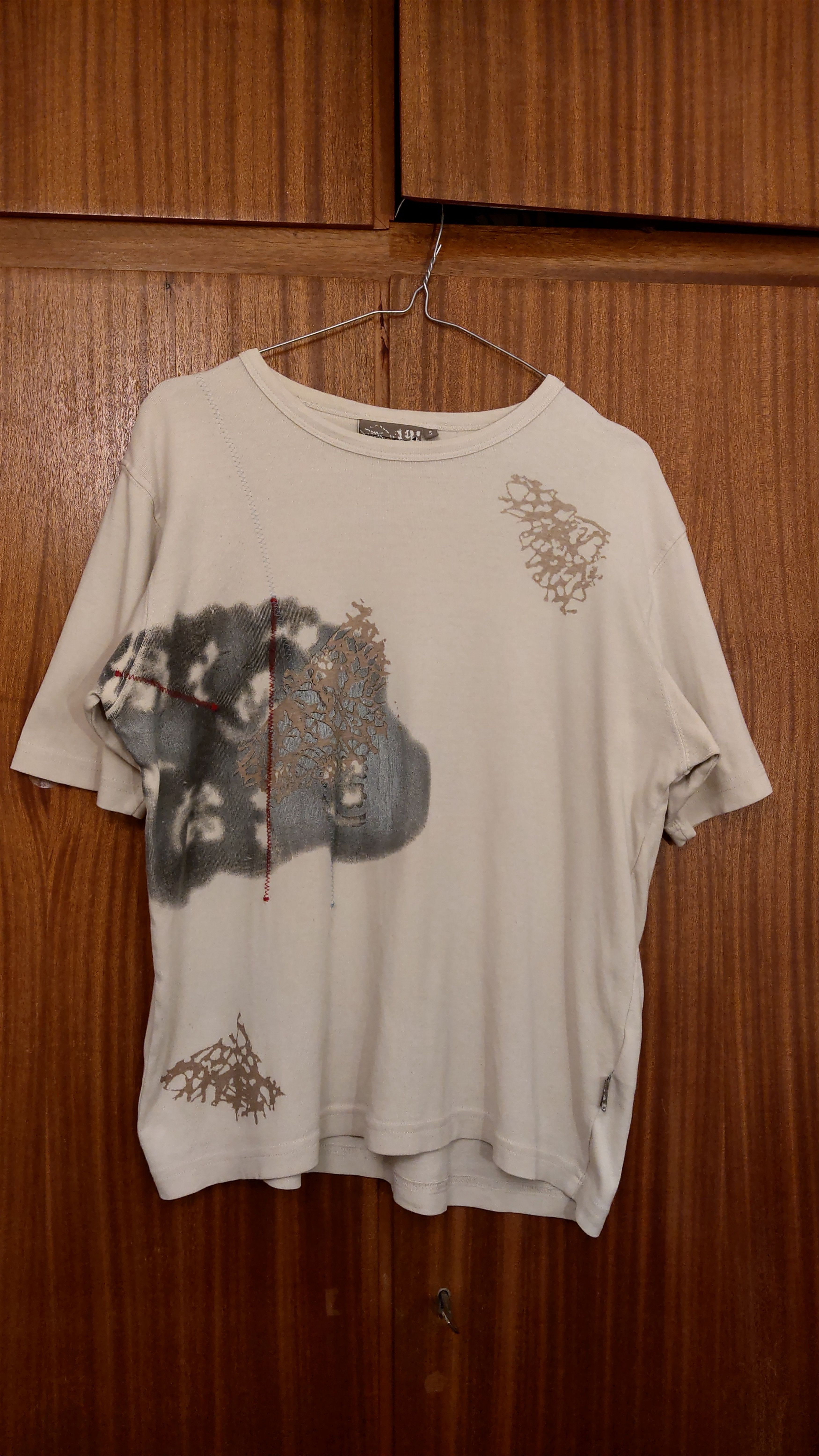Affliction × Vintage Asymmetrical Neo Shirt Drawings Graphics Boxy Alt raver goth Size US S / EU 44-46 / 1 - 1 Thumbnail