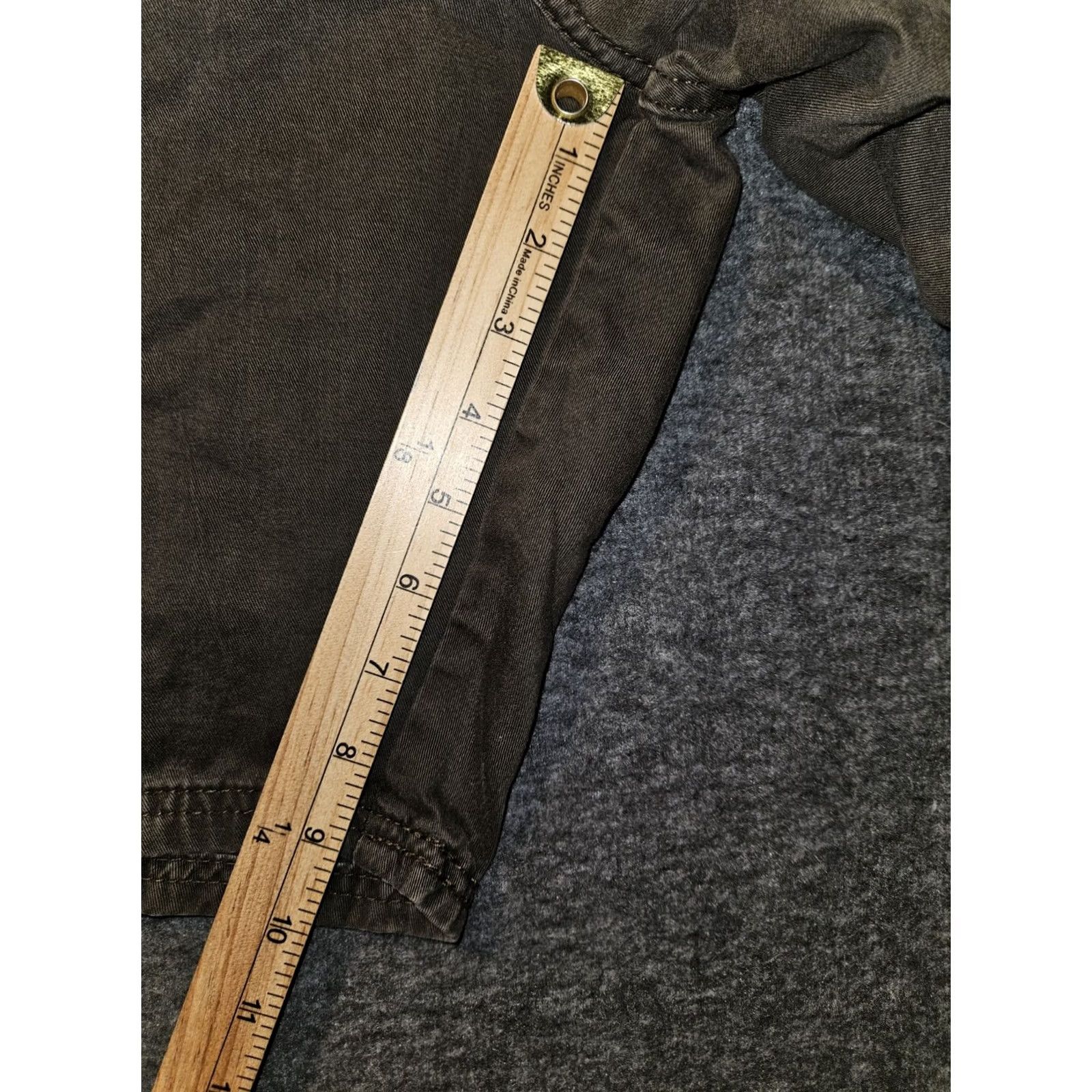 Wrangler VINTAGE Wrangler Cargo Short Men's 42 High Rise Brown Flap Pockets Hiking Walking Size US 42 / EU 58 - 5 Thumbnail
