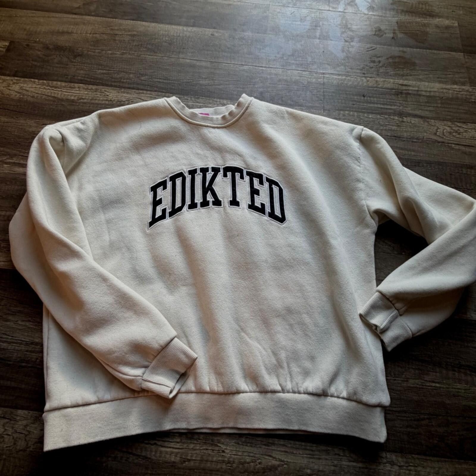 Other Edikted Sweatshirt Cream Off White Varsity Crewneck XS Size XS / US 0-2 / IT 36-38 - 1 Thumbnail