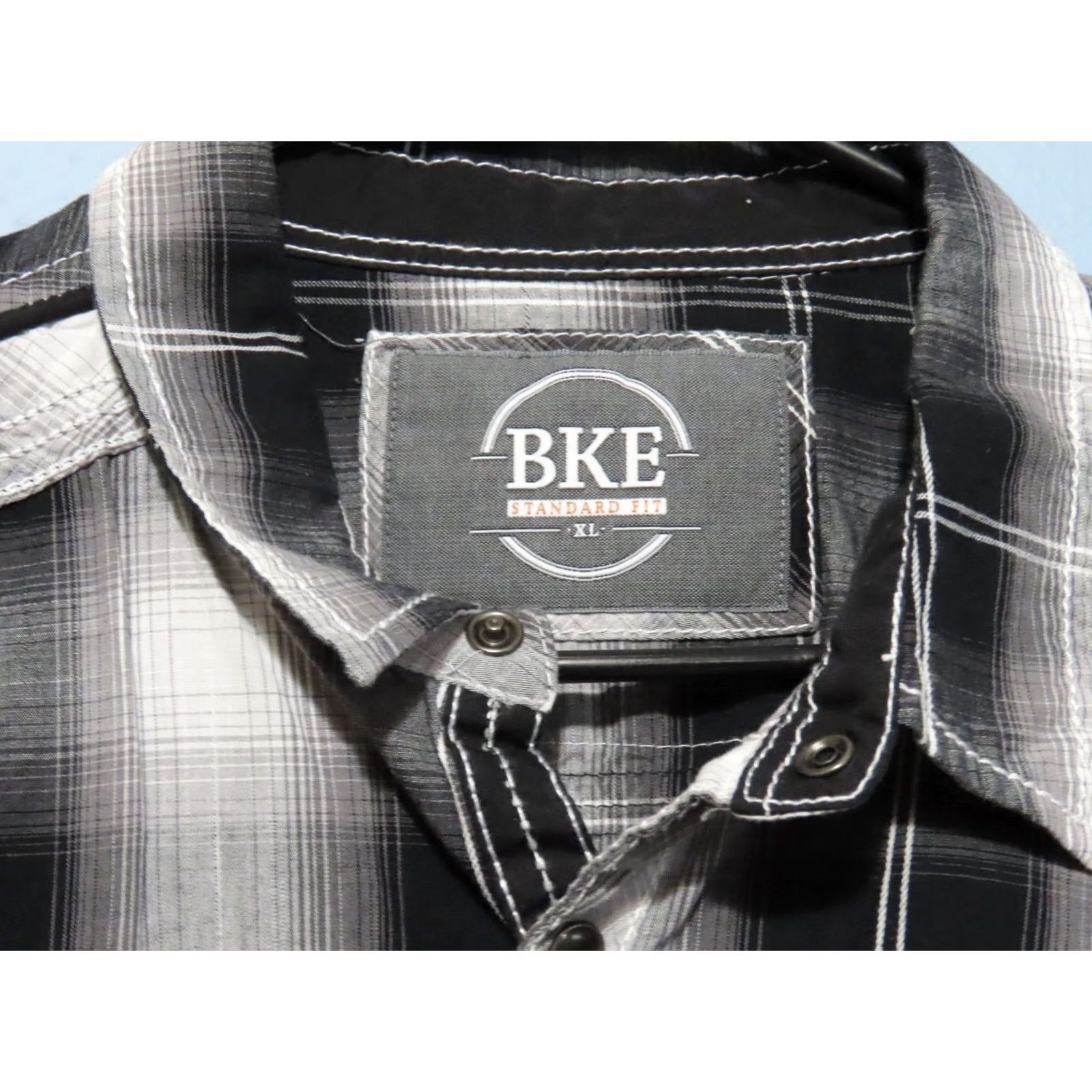 BKE BKE Buckle Shirt XL Black Plaid Embroidered Long Sleeve Button-Up Casual Men Standard Fit Snap Pocket Size US XL / EU 56 / 4 - 6 Thumbnail