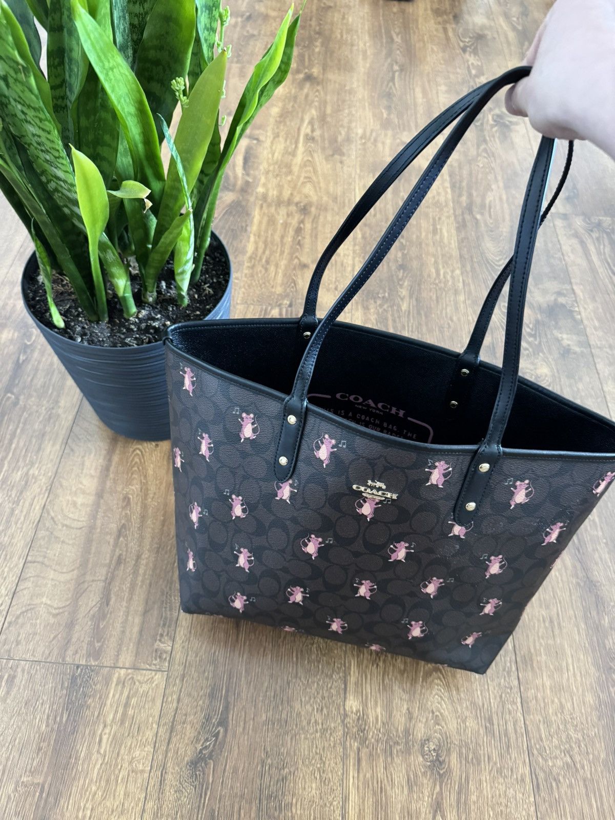 Coach Coach Tote 2 in 1 cat print leather hand bag Size ONE SIZE - 1 Thumbnail