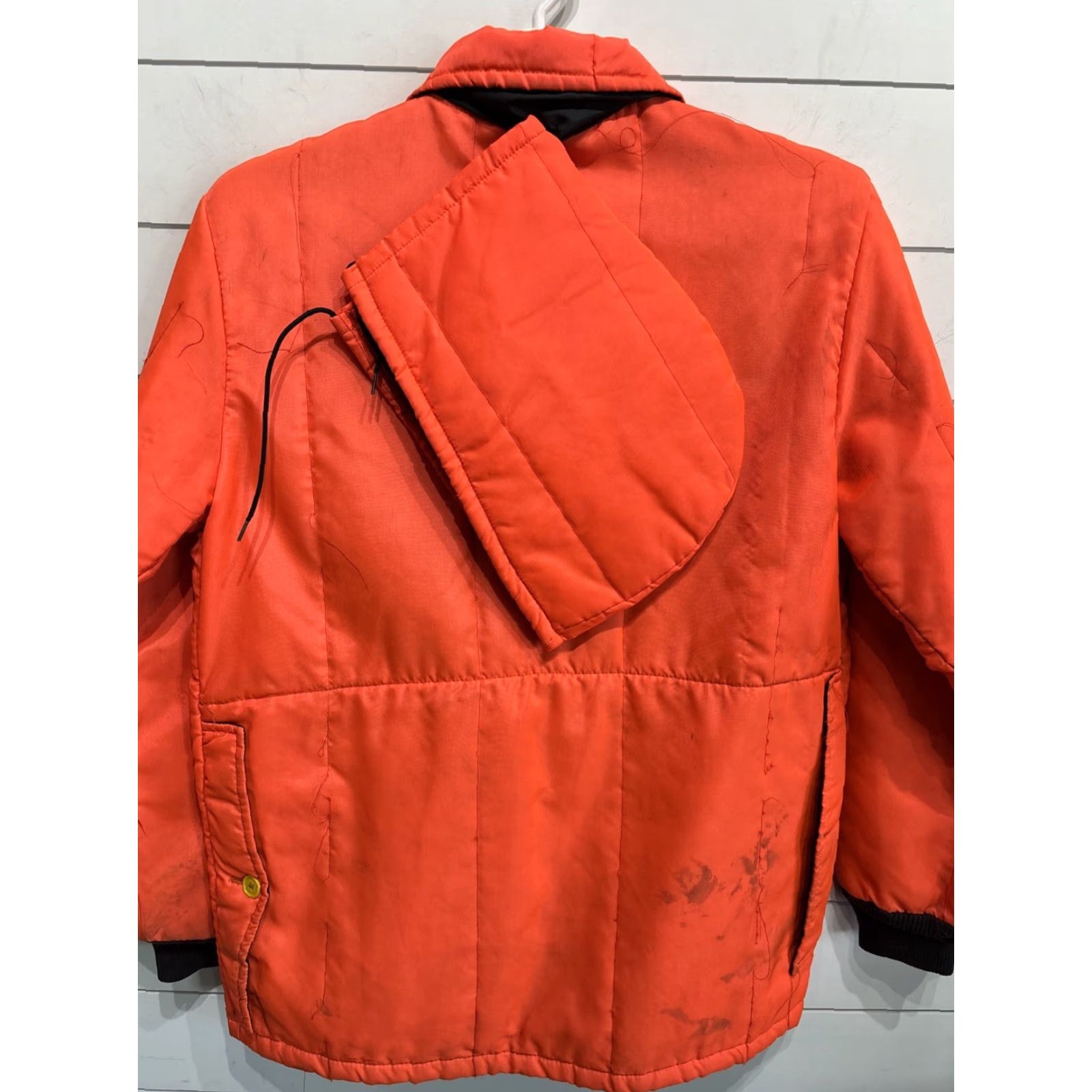 Lumberjack VINTAGE DAVCO Stihl Chainsaw Orange Puffer Jacket Vest Mens Medium Size US M / EU 48-50 / 2 - 5 Thumbnail