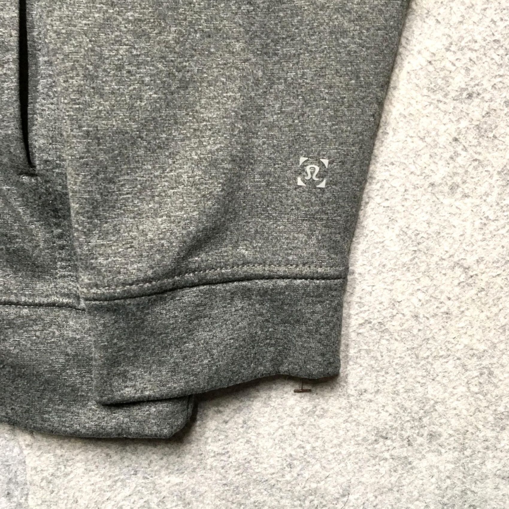 Lululemon Lululemon City Sweat Hoodie Mens Large Gray Heather Pullover Athletic Sweatshirt Hoodie Mens Large Gray Heather Logo Pockets 90s? Size US L / EU 52-54 / 3 - 2 Thumbnail