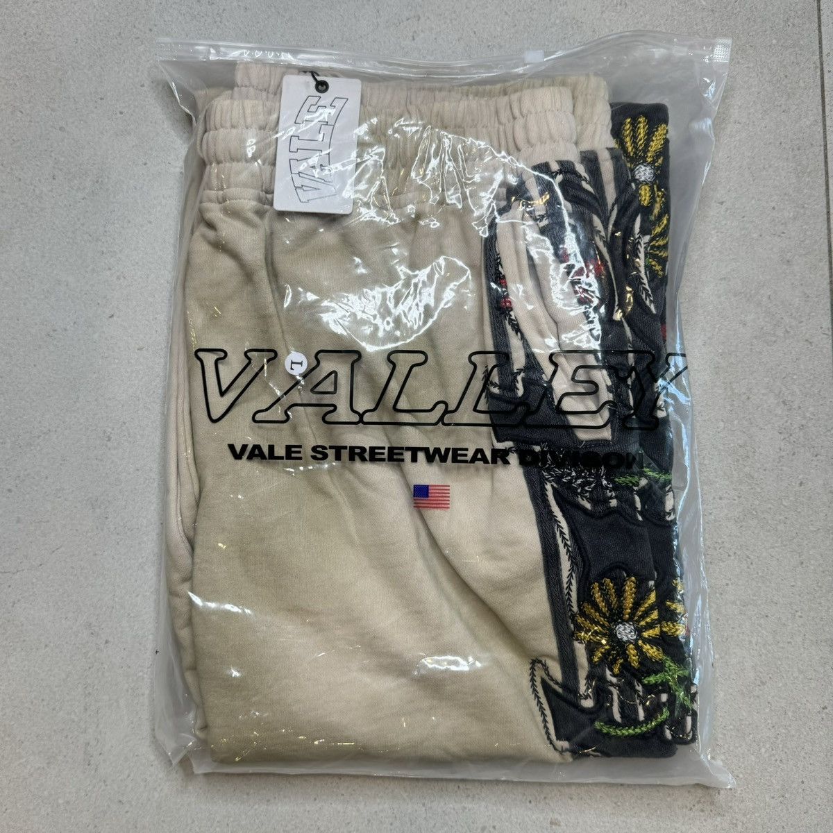 Vale Vale Forever Bone Garden Sweatpants SIZE LARGE Size US 36 / EU 52 - 3 Thumbnail