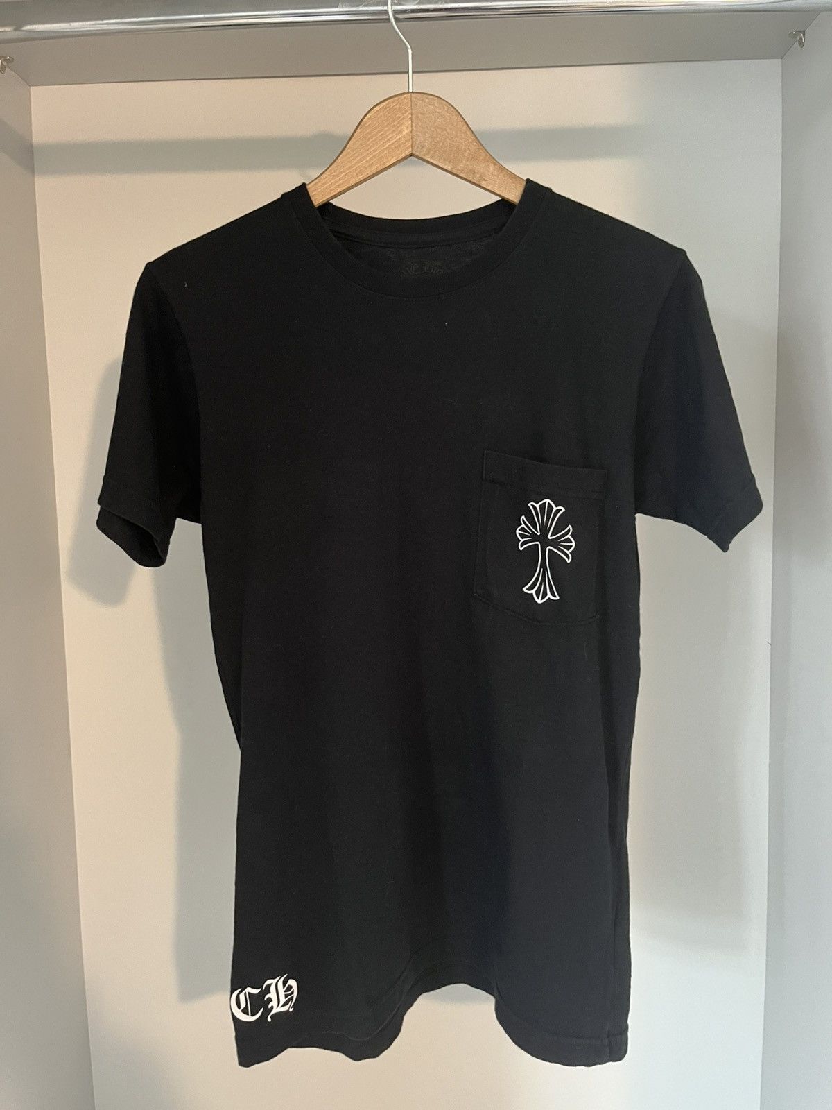 Chrome Hearts Chrome Hearts Black Cross Pocket T-shirt Size US S / EU 44-46 / 1 - 1 Thumbnail