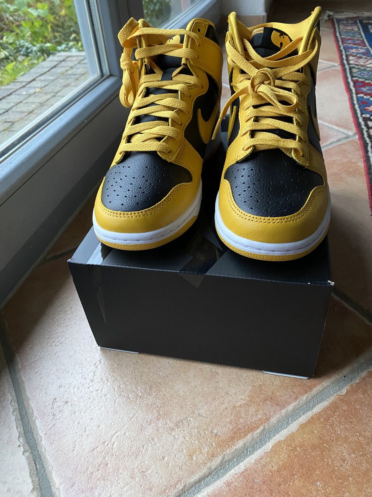 Nike Nike Dunk Hi “Wu Tang” Size US 7.5 / IT 37.5 - 5 Thumbnail