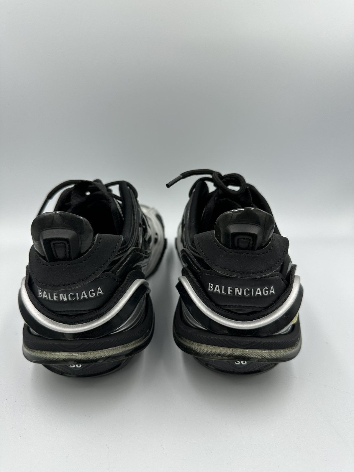 Balenciaga Balenciaga Pyrex Sneakers Size US 6 / EU 39 - 8 Thumbnail