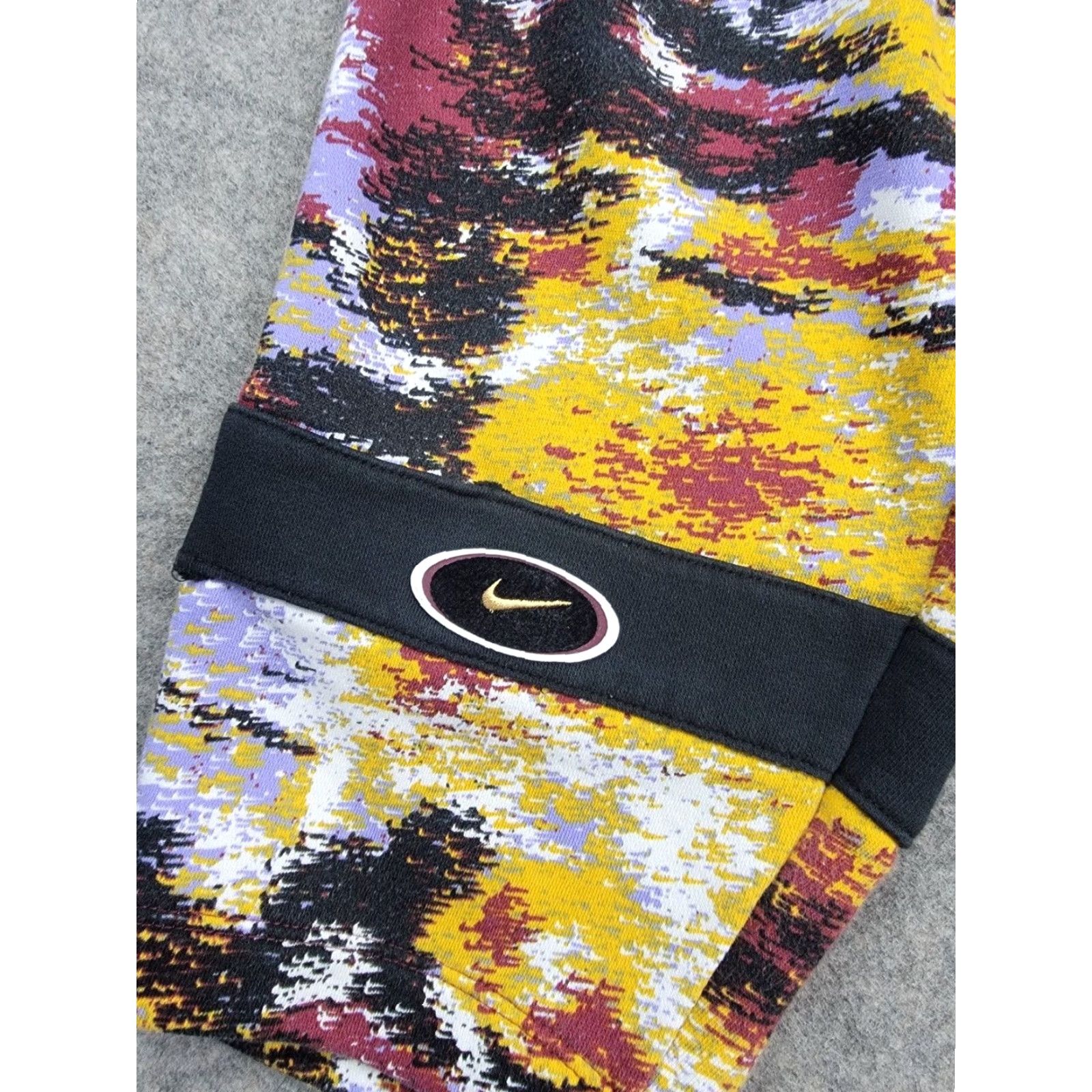 Nike Nike Joggers Pants Womens 2X Camouflage Multicolor Athletic Casual Size 40" / US 18 - 6 Thumbnail