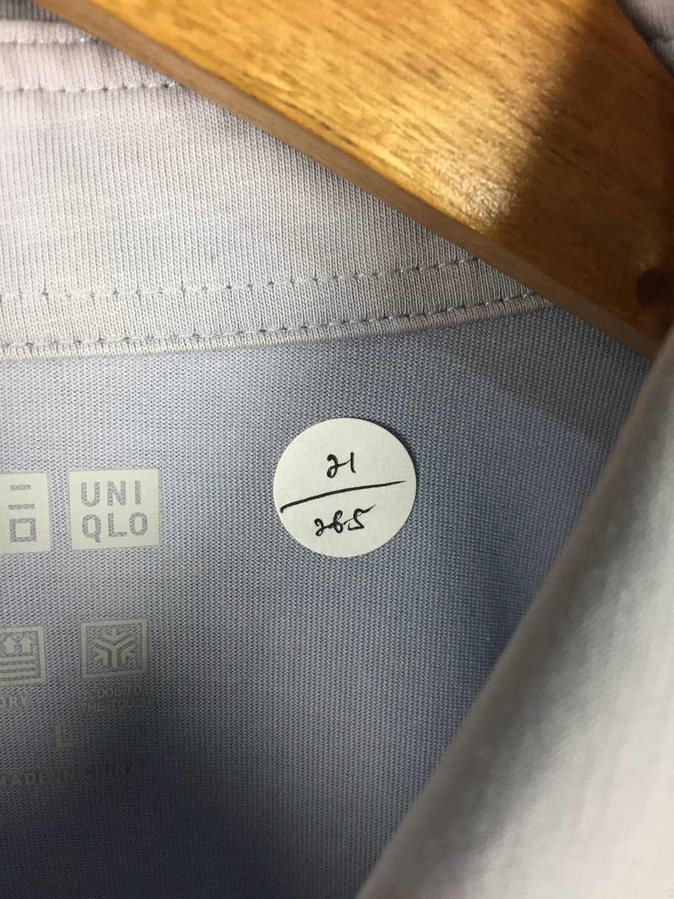 Uniqlo Uniqlo AIRism Cotton Full Open Short Sleeve Polo Shirts Size US L / EU 52-54 / 3 - 8 Thumbnail