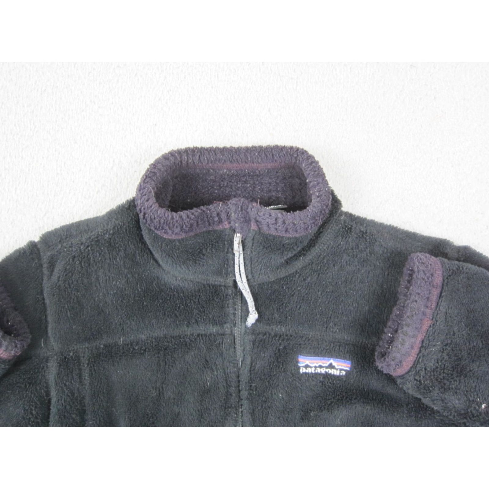 Patagonia VINTAGE Patagonia Jacket Womens XS Black Regulator Fleece Full Zip Jacket 90s Outdoor Womens Size XS / US 0-2 / IT 36-38 - 2 Thumbnail