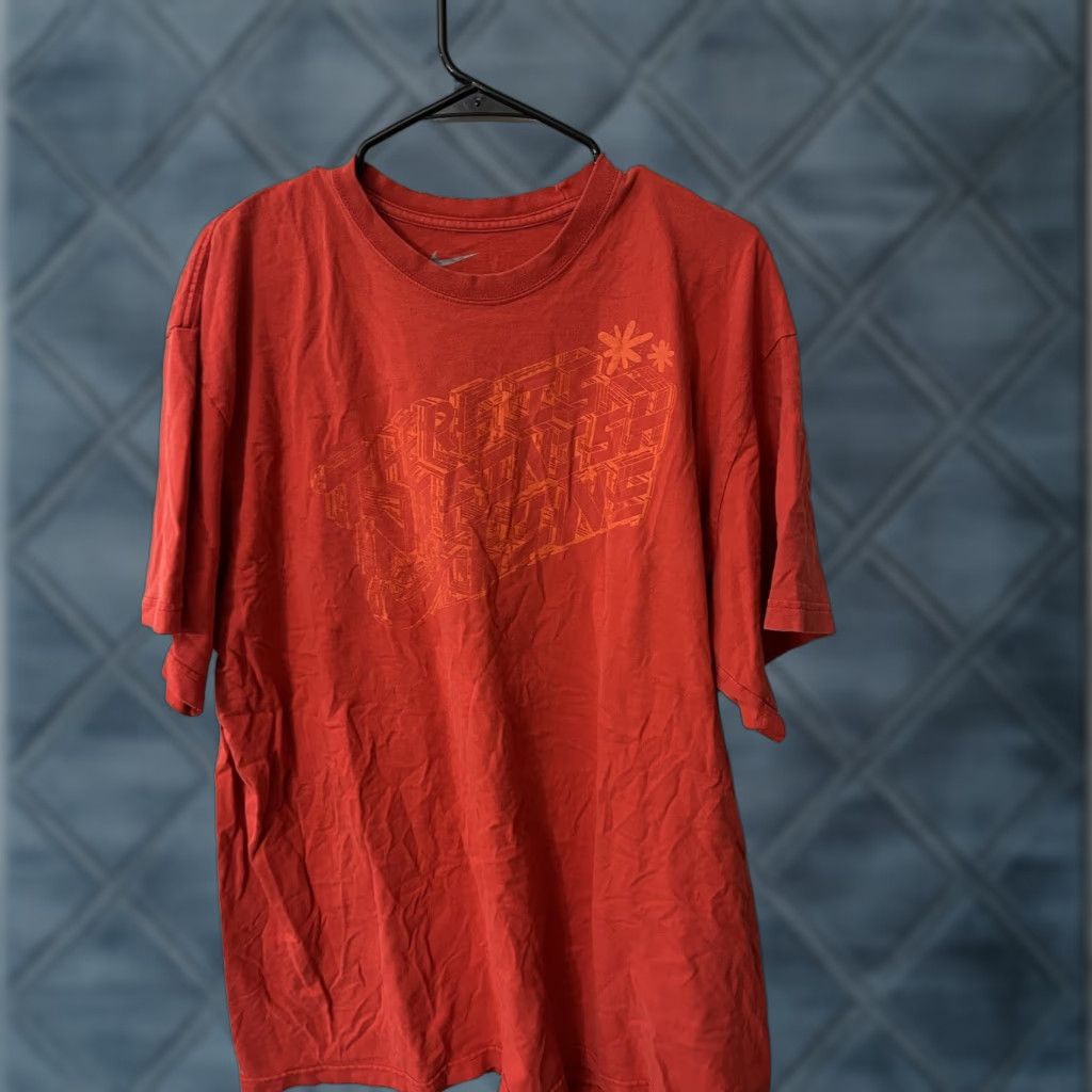 Nike Nike Air Logo Graphic T-Shirt Mens 2XL Red Short Sleeve Regular Fit Size US XXL / EU 58 / 5 - 1 Thumbnail