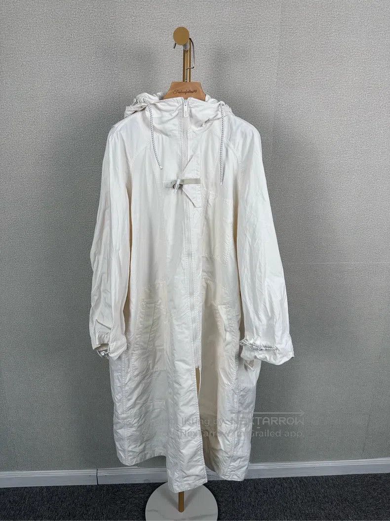 Hermes Hermes White Long Windbreaker Jacket Size XS / US 0-2 / IT 36-38 - 1 Thumbnail