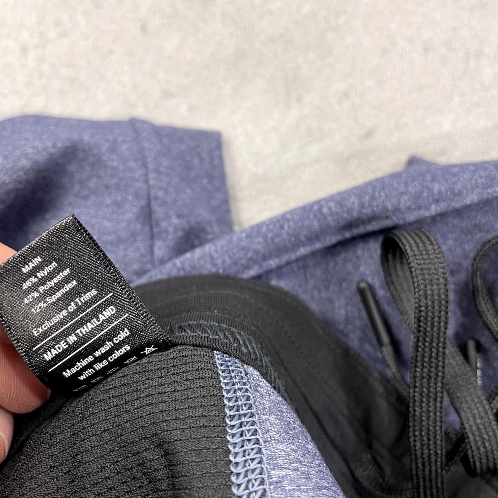 Vintage Public Rec Pants Mens 32x28 All Day Every Day Jogger Heather Navy Blue Flecked Knit Pants Slim Tapered Pockets Zip Pocket Casual Activewear Mens Size US 32 / EU 48 - 6 Thumbnail