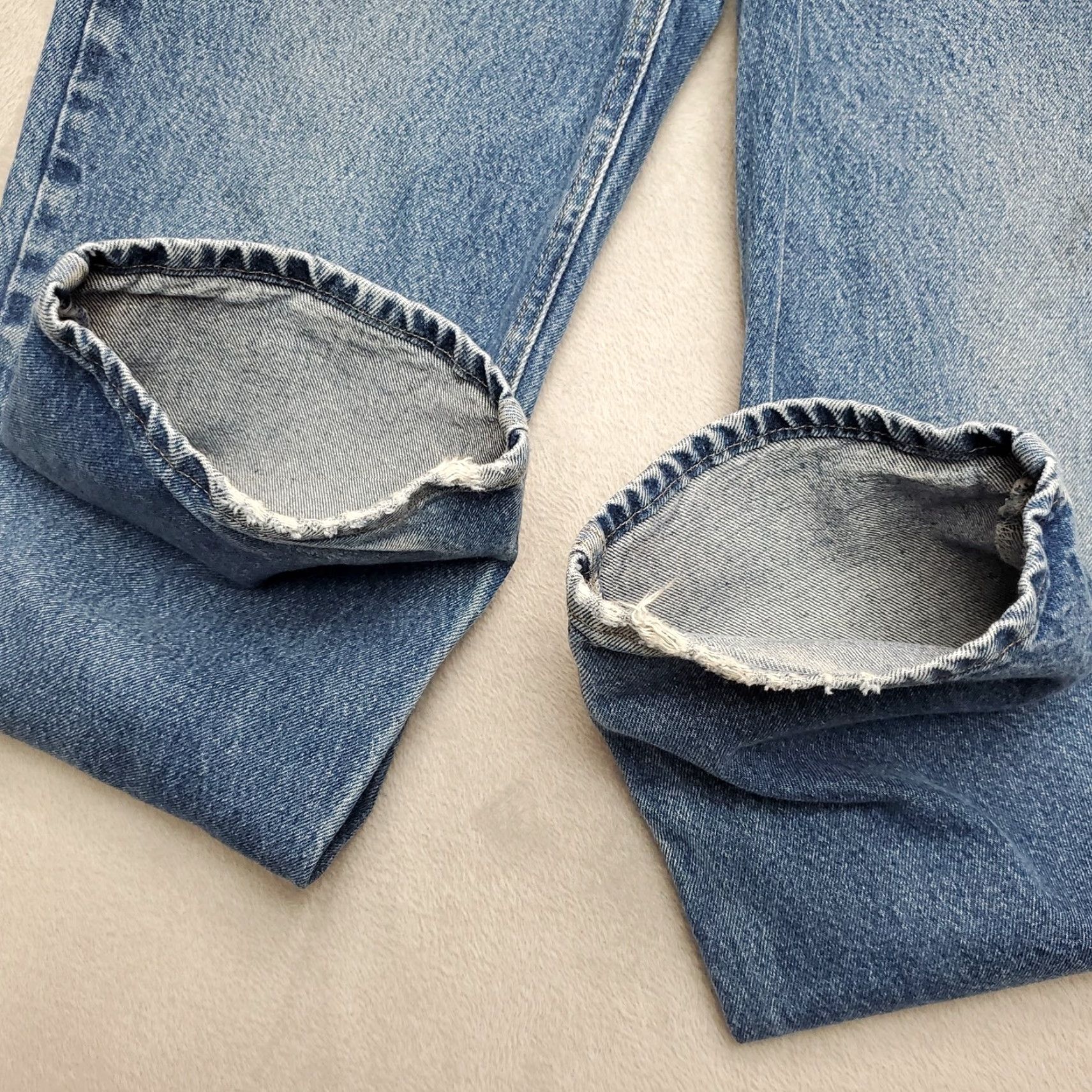 Carhartt VINTAGE Carhartt Jeans Men 38x32 Blue Denim Straight Leg Relaxed Fit Faded Casual Pants Size US 38 / EU 54 - 2 Thumbnail