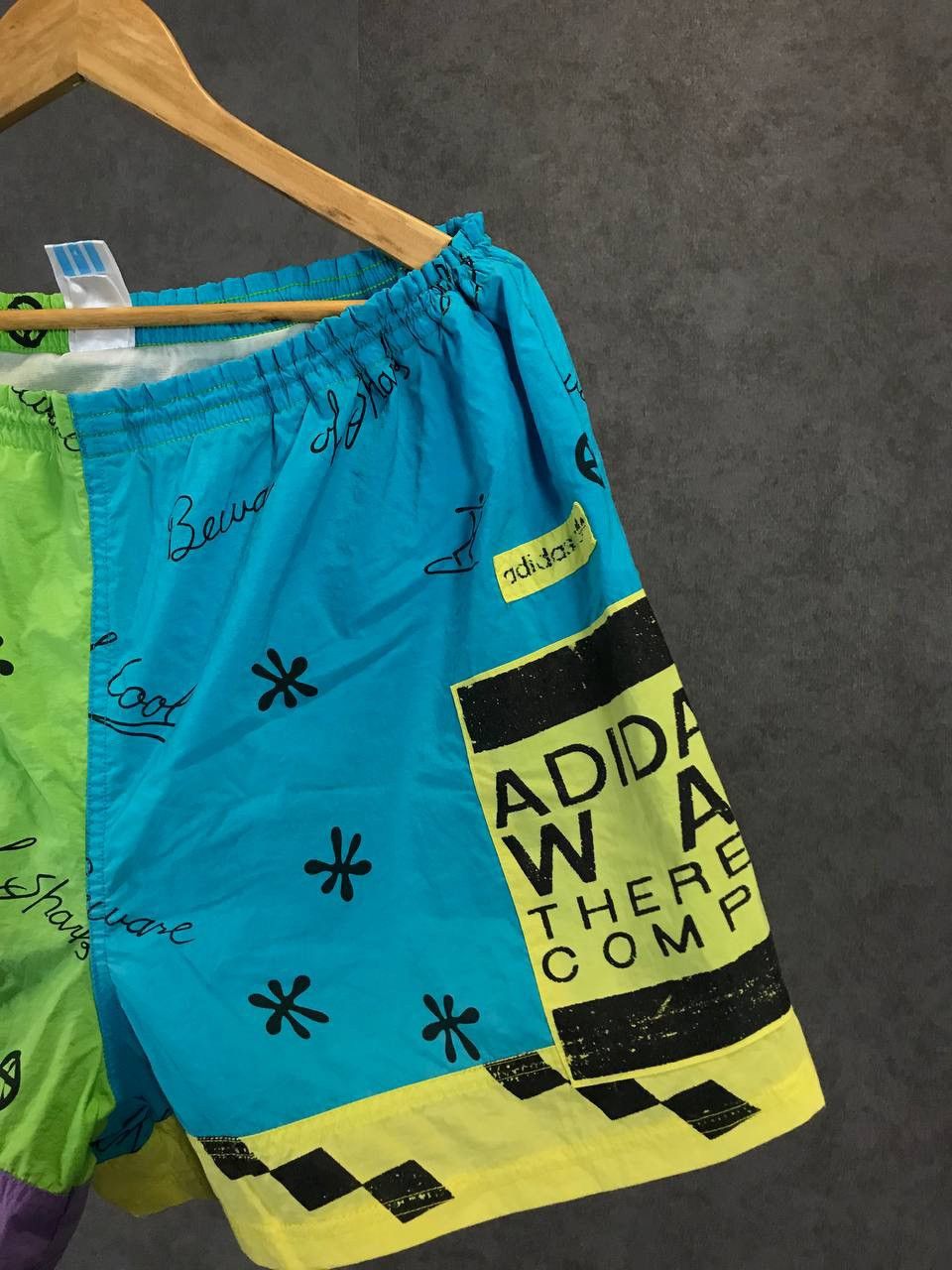 Vintage Adidas vintage crazy shorts Size US 36 / EU 52 - 2 Thumbnail