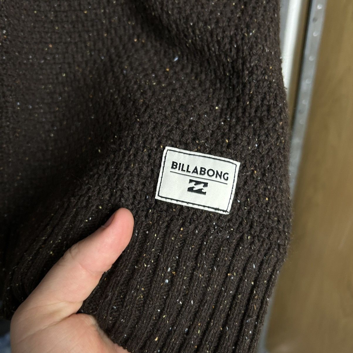 Billabong Mens Billabong small logo basic knitted sweater Size US M / EU 48-50 / 2 - 4 Thumbnail