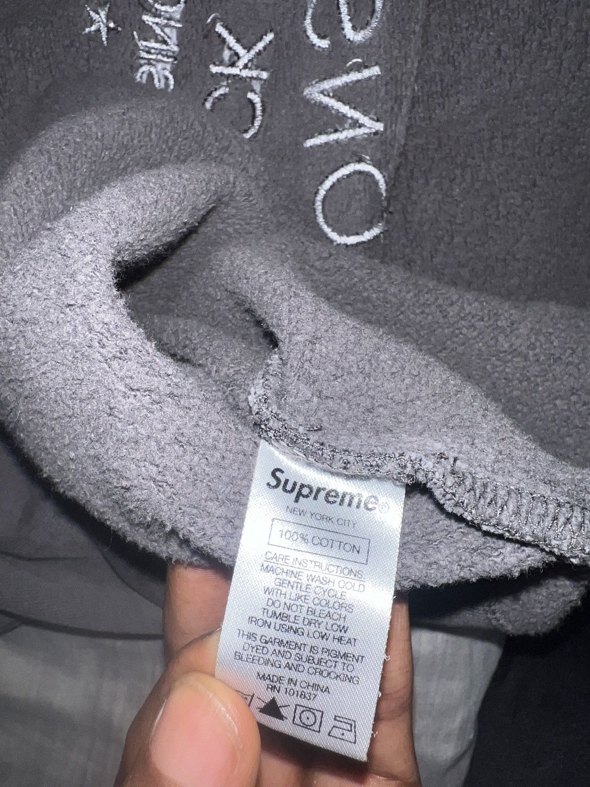 Supreme Fuck Em All Vintage Hoodie Size US M / EU 48-50 / 2 - 3 Thumbnail