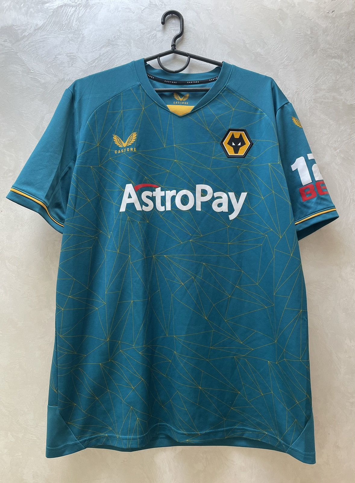 Castore Wolverhampton away 2022 2023 Castore Soccer Jersey shirt Size US XL / EU 56 / 4 - 1 Thumbnail