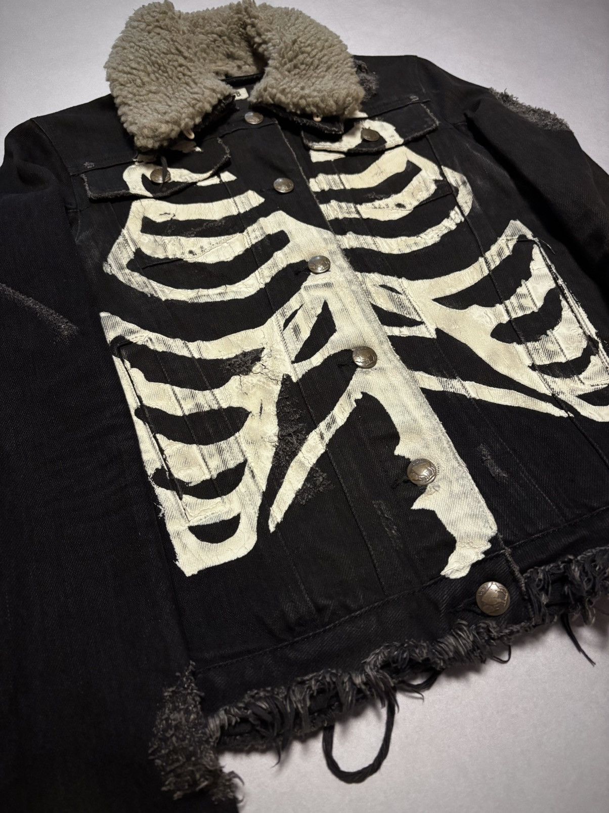 Le Grande Bleu (L.G.B.) L.G.B “Dead or Alive” Denim Jacket Size US XS / EU 42 / 0 - 3 Thumbnail