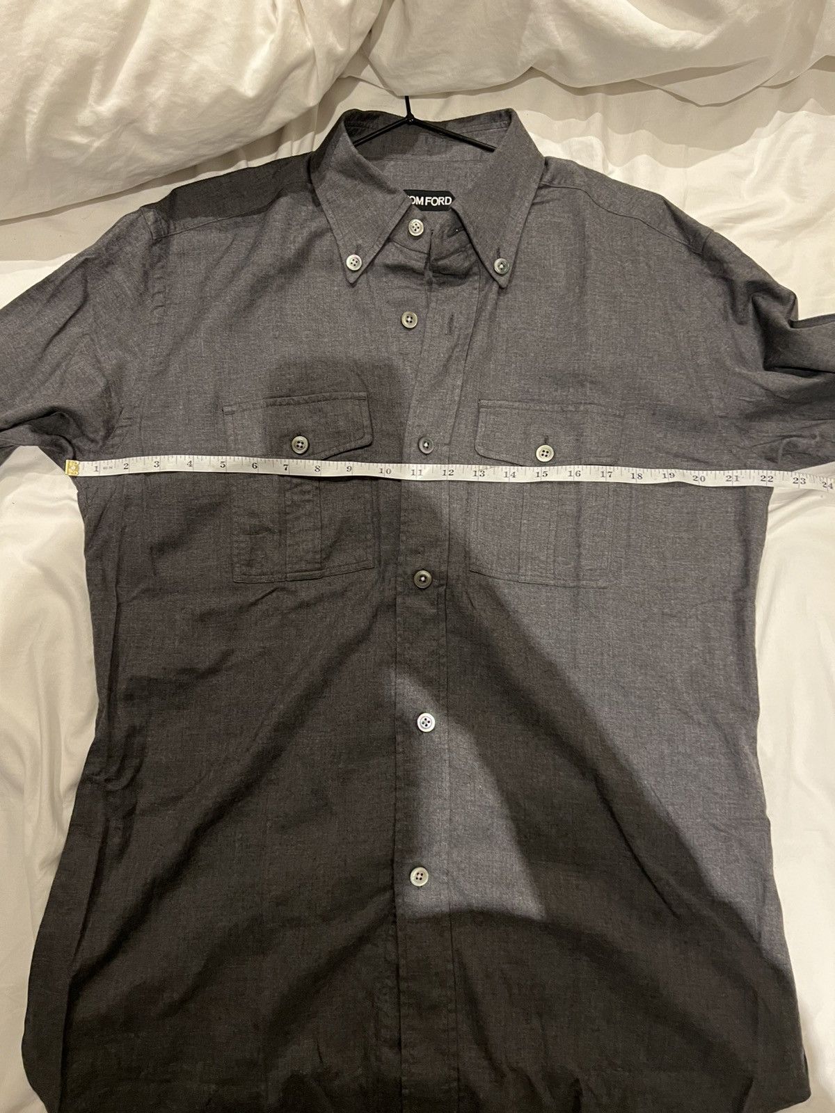 Tom Ford TOM FORD Grey Dress Shirt Size 15.3/4 44 Long Sleeves Size US M / EU 48-50 / 2 - 16 Thumbnail
