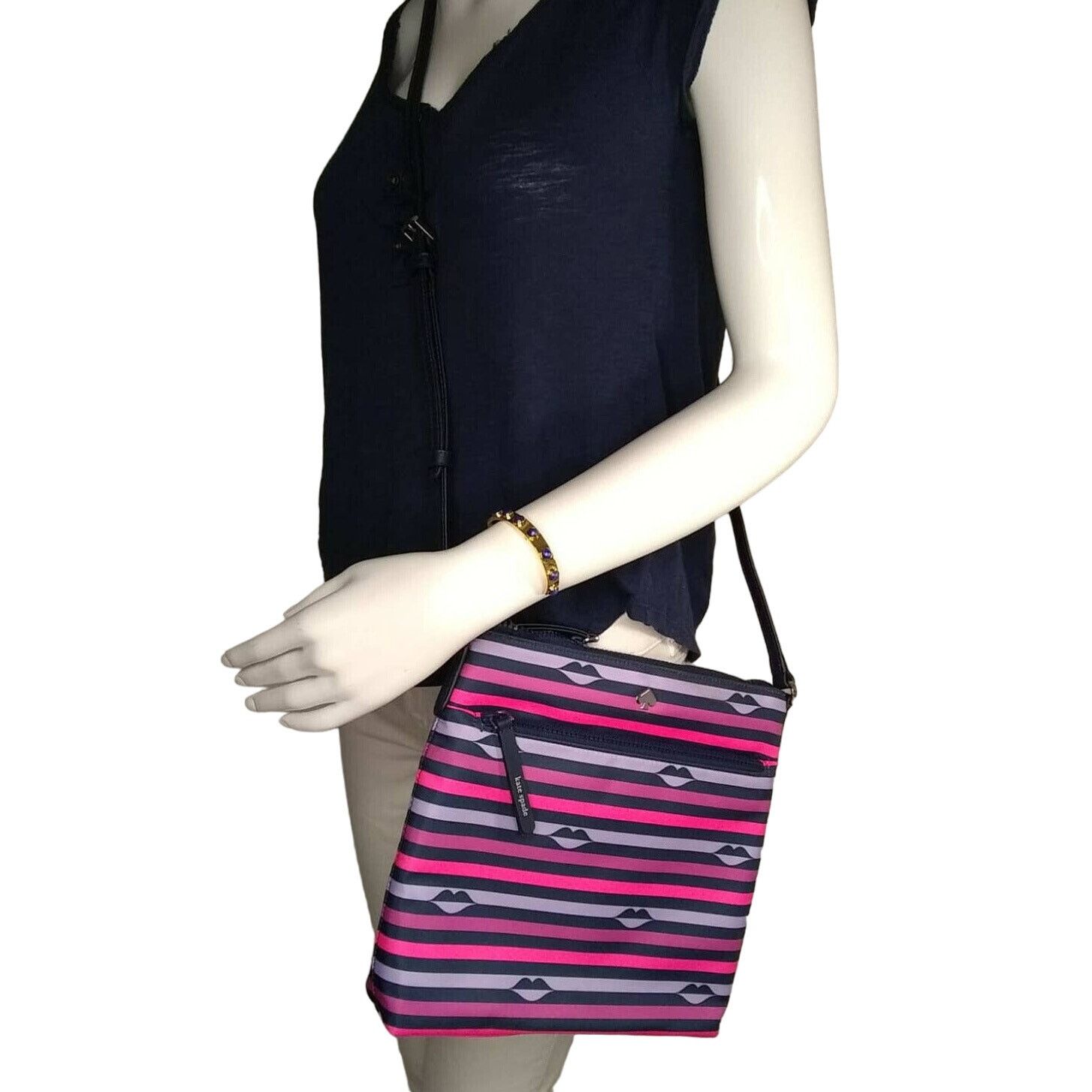 Kate Spade Kate Spade Flat Crossbody Hand Bag stripes Lips print Size ONE SIZE - 2 Thumbnail