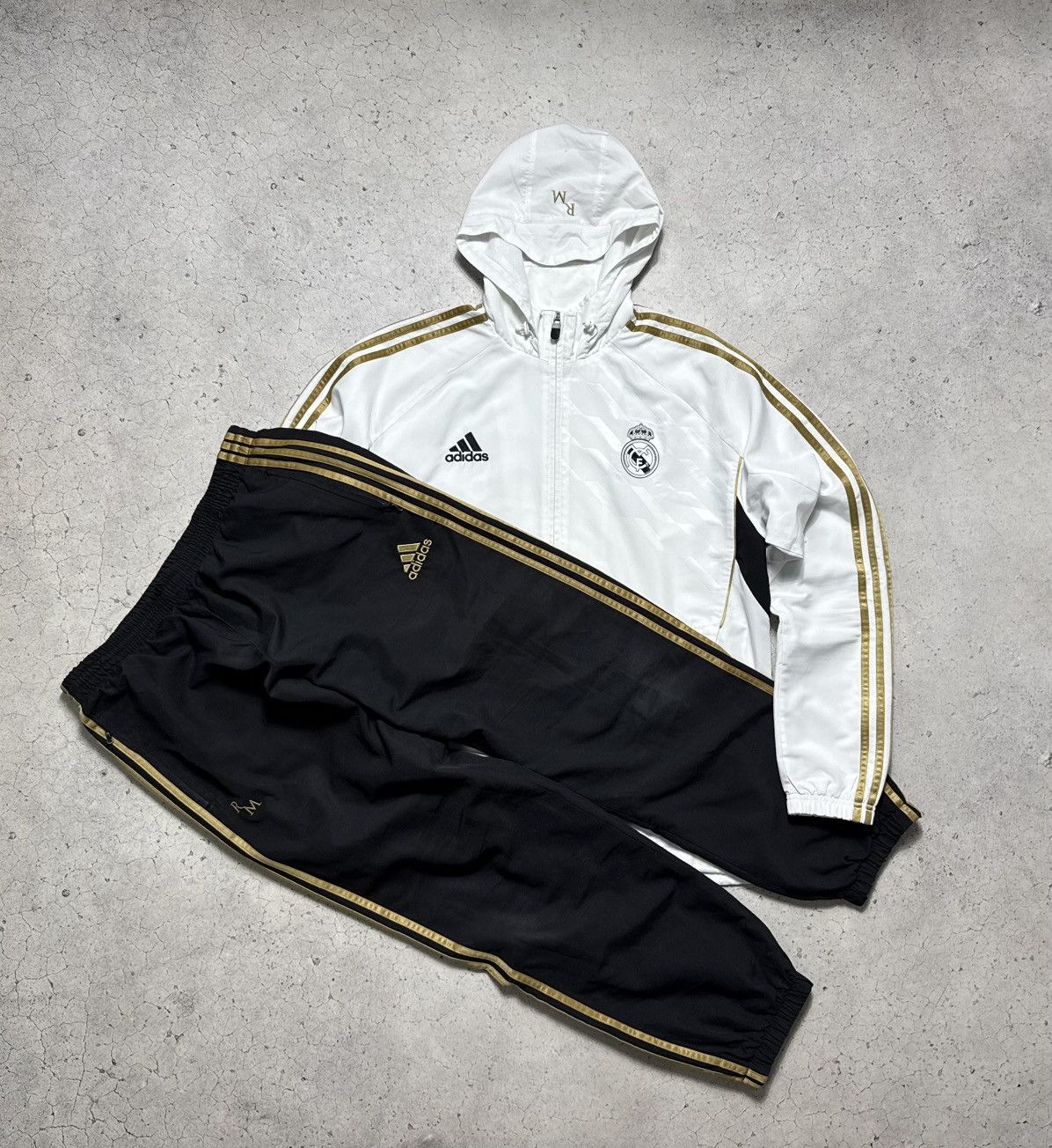 Adidas Adidas FC Real Madrid Vintage Nylon Football Track Suit Size US XL / EU 56 / 4 - 1 Thumbnail