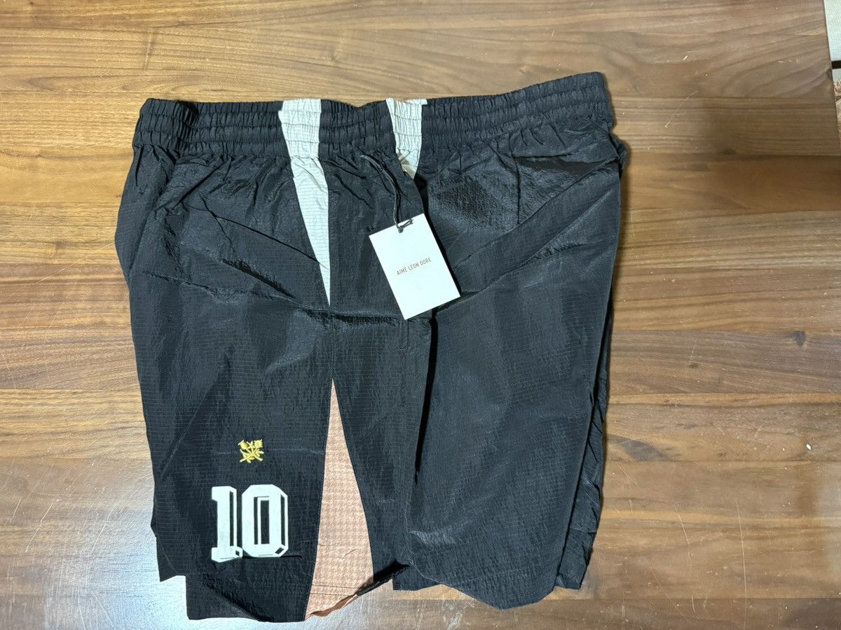 Aime Leon Dore Aime Leon Dore ALD Team Soccer Short Men’s Size XL Jet Black Size US 36 / EU 52 - 6 Thumbnail