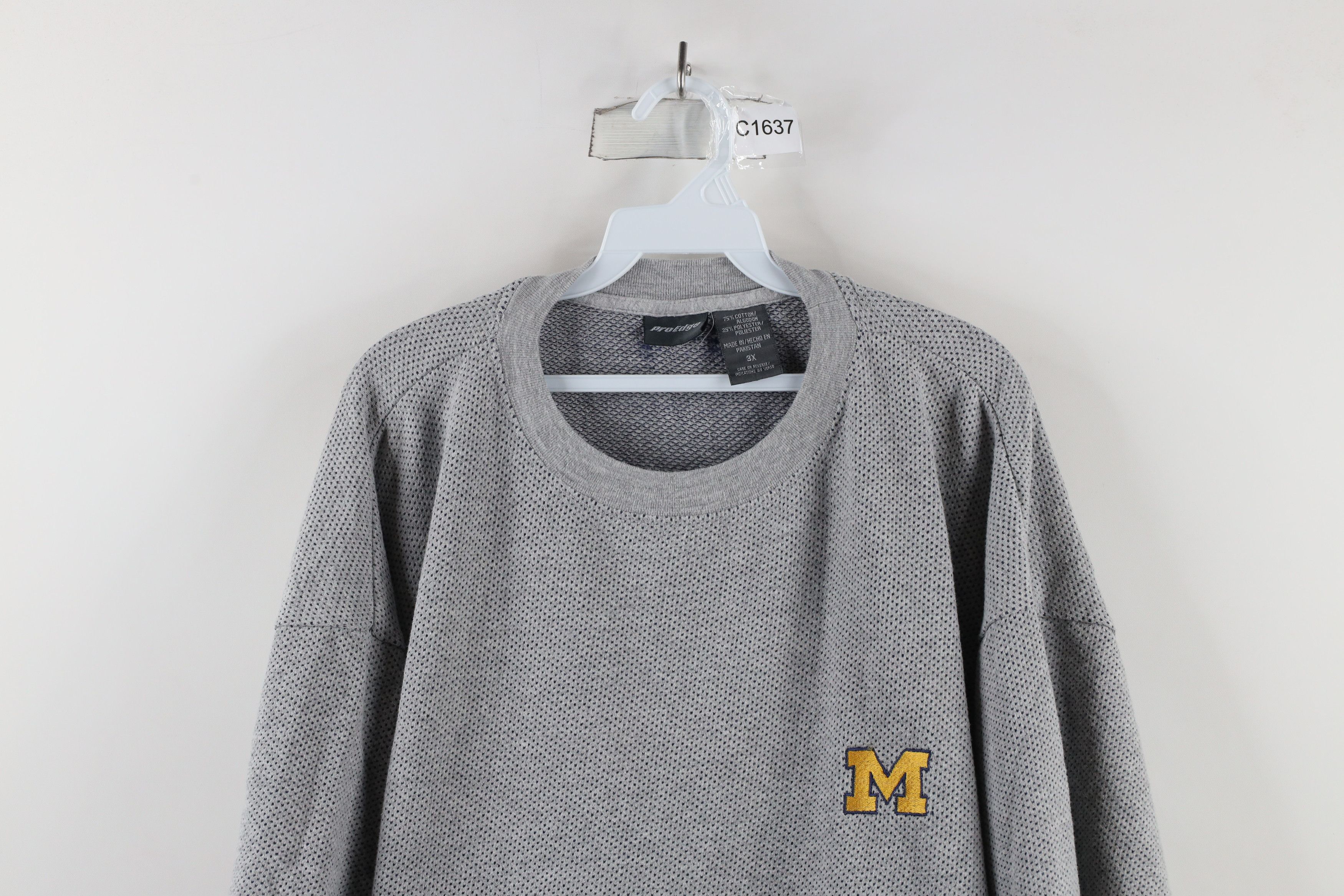 Vintage Vintage 90s University of Michigan Mesh Short Sleeve T-Shirt Size US XXL / EU 58 / 5 - 2 Thumbnail
