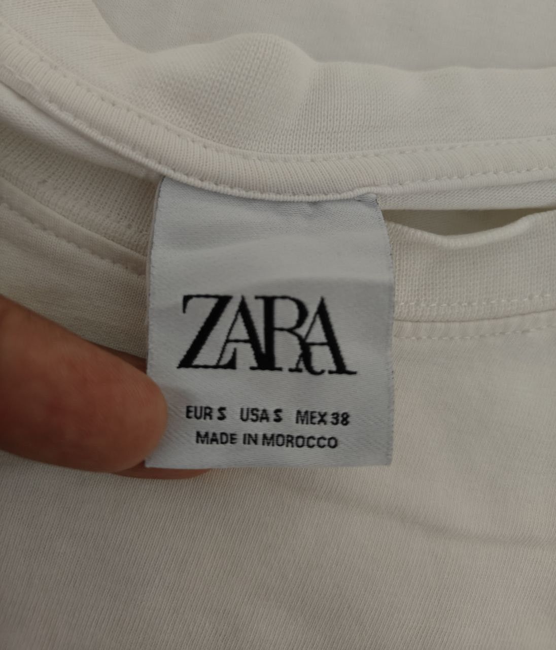 Zara Zara DNWR Art T Size US M / EU 48-50 / 2 - 7 Thumbnail