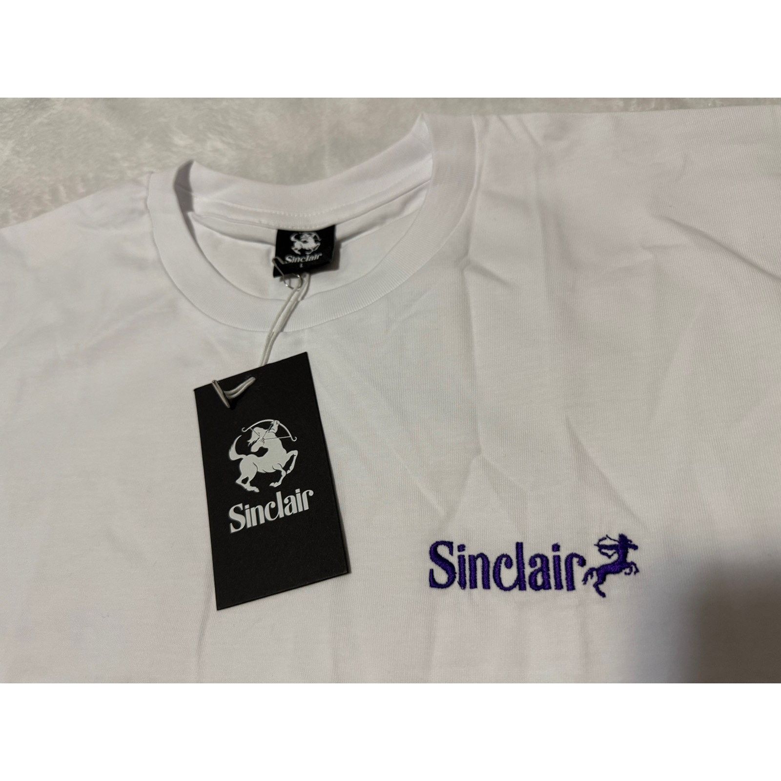 Sinclair Global Sinclair Global Centaur Logo Essential T Shirt Men’s Size XL Size US XL / EU 56 / 4 - 3 Thumbnail