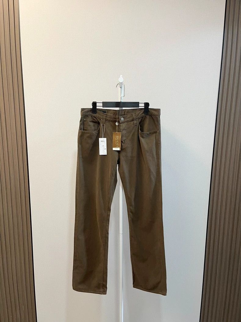Gucci Gucci Khaki Metal Logo Casual Trousers 2502-Nextarrow Size US 32 / EU 48 - 1 Thumbnail