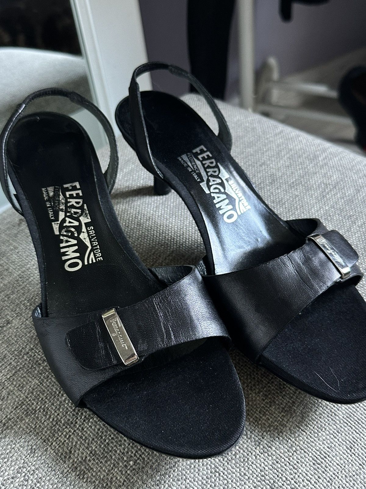 Salvatore Ferragamo Salvadore Ferragamo black heel Size US 7 / IT 37 - 3 Thumbnail