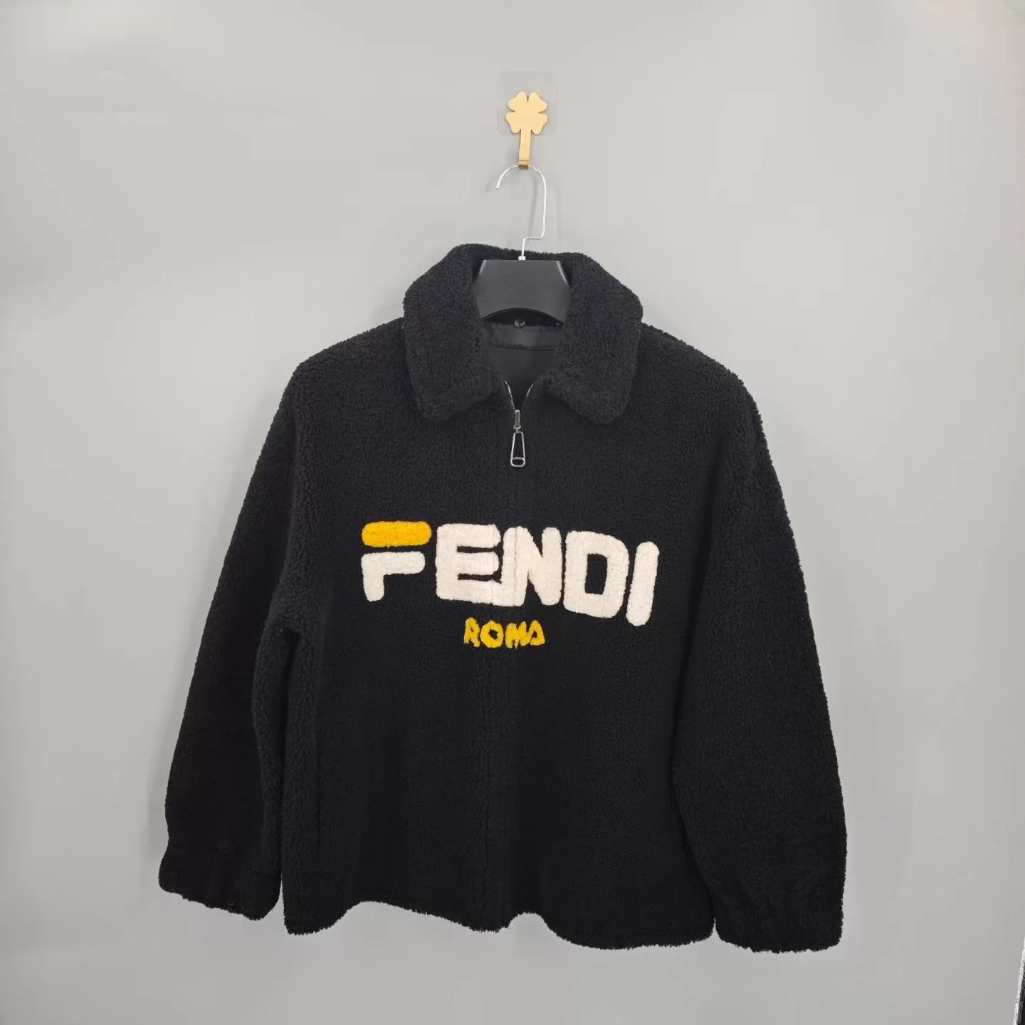 Fendi FENDI Double-Faced Shearling Black Jacket 40 99 Size S / US 4 / IT 40 - 1 Thumbnail