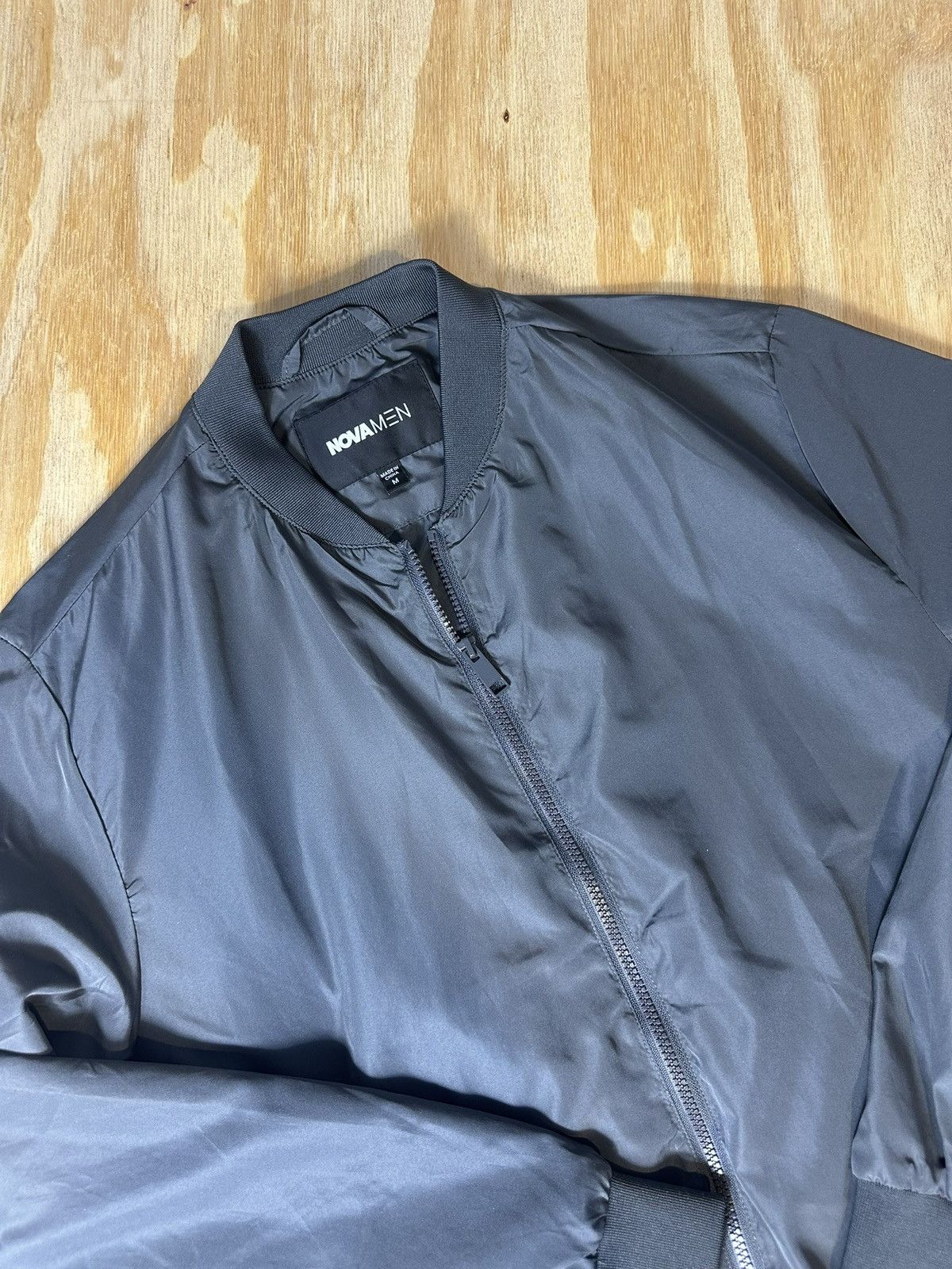 Fashion Nova × Vintage Dark Grey Bomber Jacket Lightweight ZipUp Streetwear Nylon Size US L / EU 52-54 / 3 - 1 Thumbnail