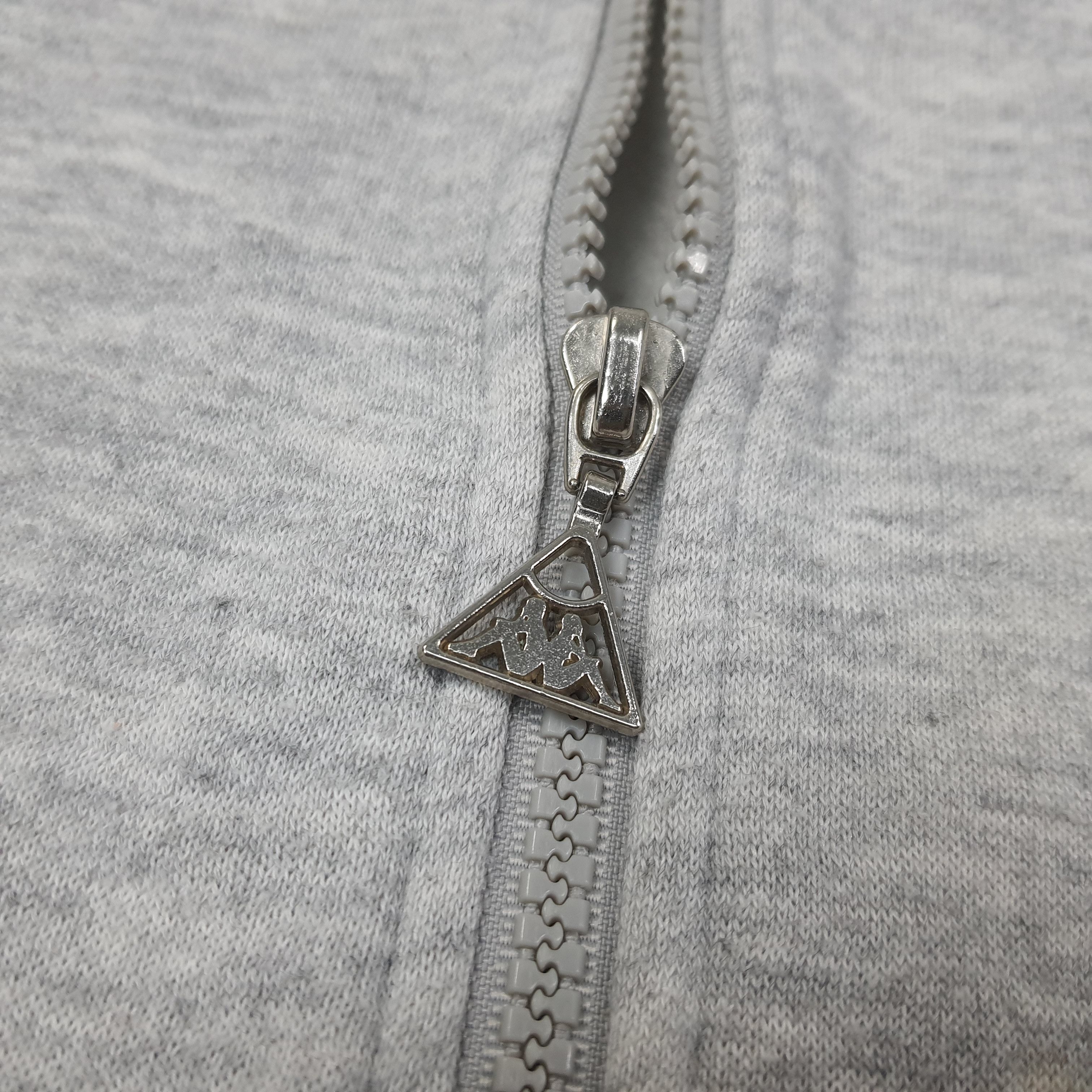 Kappa Vintage Kappa Italian Sportwear Zipper Sweatshirt C268N12 Size US XL / EU 56 / 4 - 4 Thumbnail