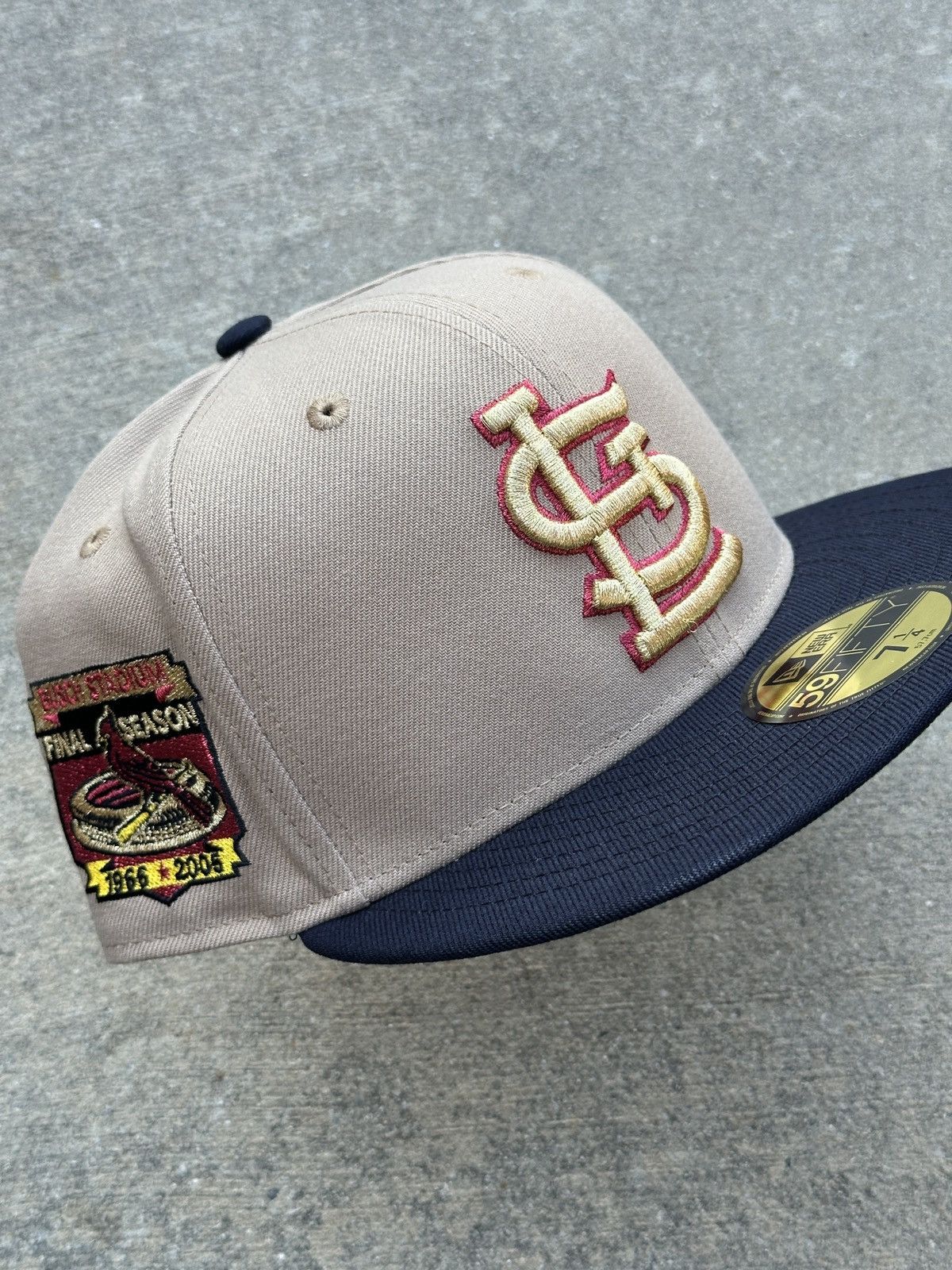 MLB × New Era St. Louis Cardinals Two Tone Fitted Hat 7 1/4 95 North STL Size ONE SIZE - 1 Thumbnail