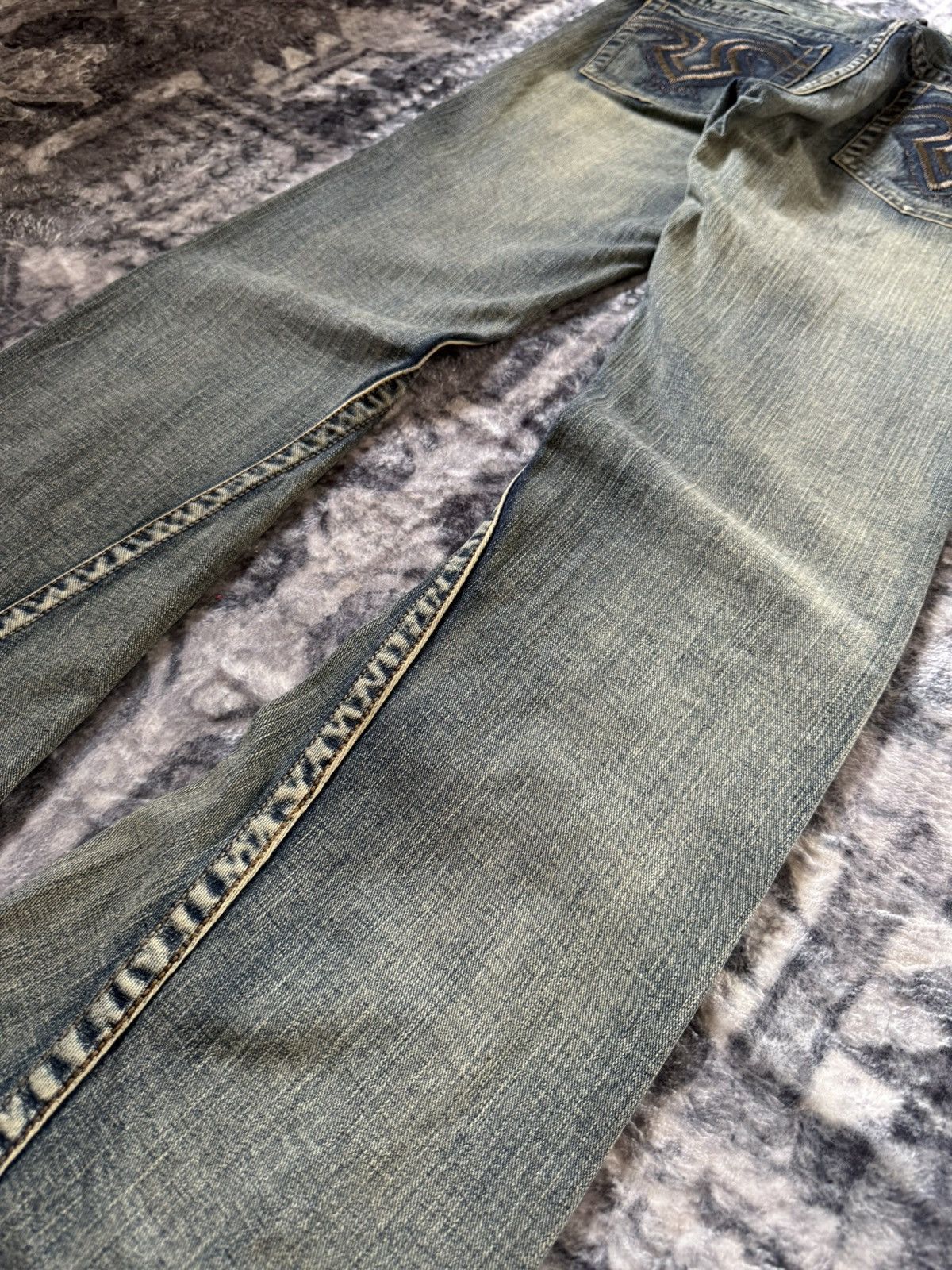 If Six Was Nine YMI Mud Wash Spiral Paneled Studded Flared Jeans Size US 32 / EU 48 - 18 Thumbnail