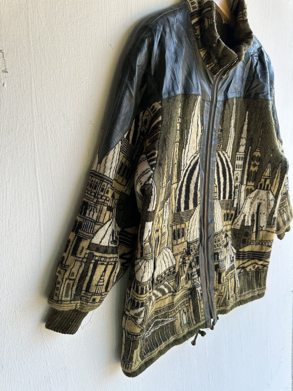 Barque Vintage Baroque embroidery Lamb Skins knit bomber jacket Size US L / EU 52-54 / 3 - 8 Thumbnail