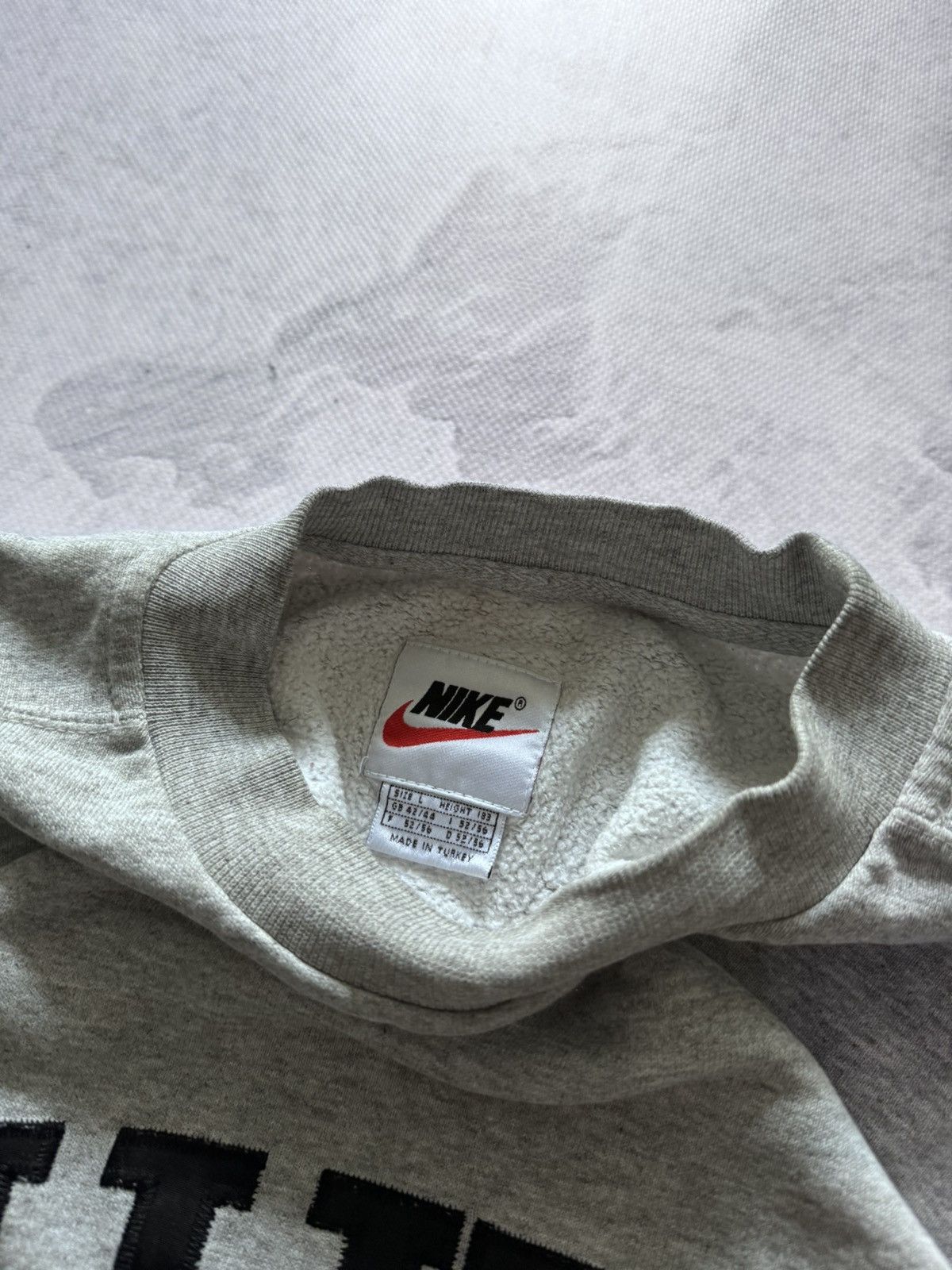 Nike × Vintage 90s Nike Vintage Big Logo Oversize Sweatshirt Size US L / EU 52-54 / 3 - 4 Thumbnail