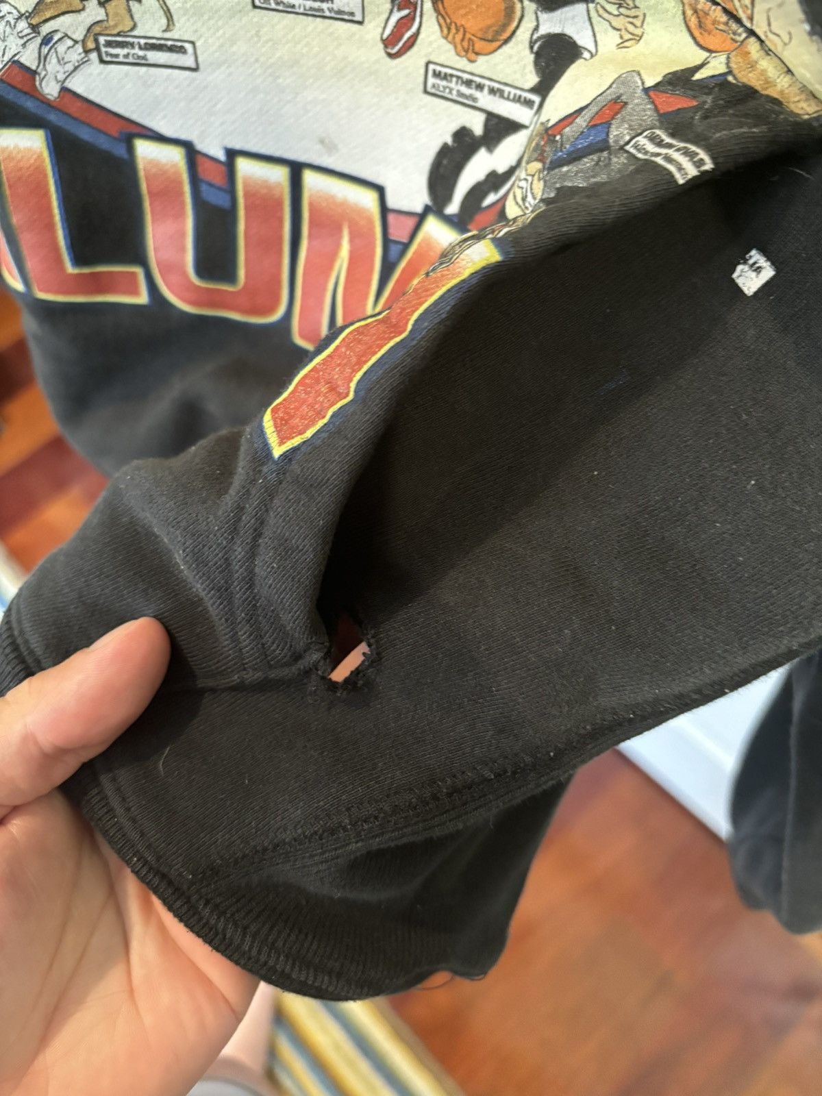 Market Yeezy Alumni Hoodie Size US L / EU 52-54 / 3 - 5 Thumbnail