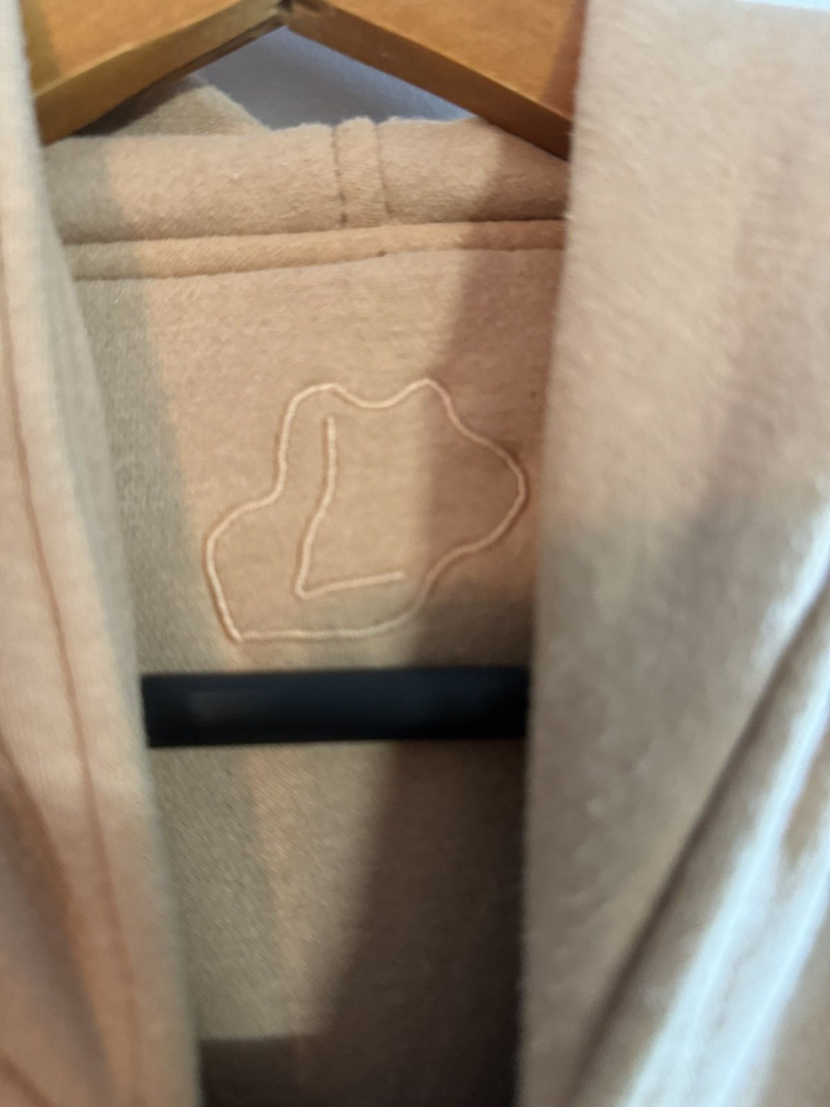 Thirteen Studios Boxy thirteen studios hoodie! Size US M / EU 48-50 / 2 - 3 Thumbnail