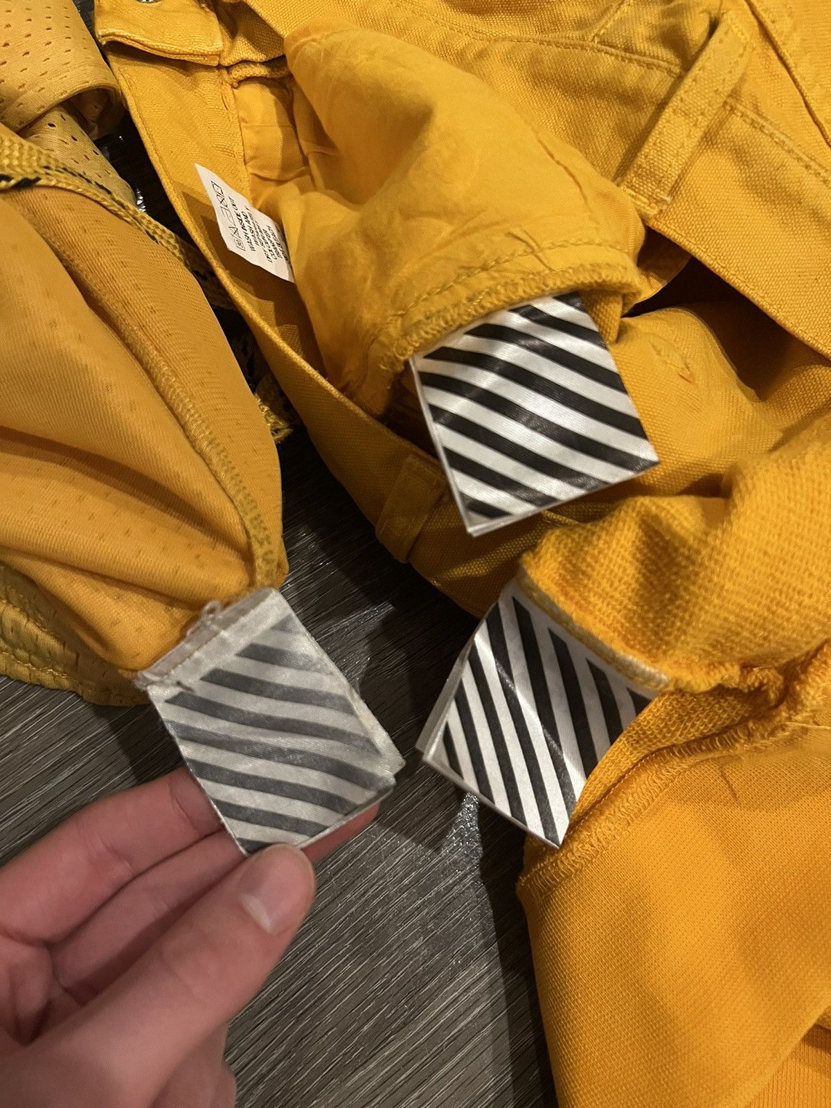Off-White Off White SS14 First Season Yellow Outfit Size US L / EU 52-54 / 3 - 10 Thumbnail