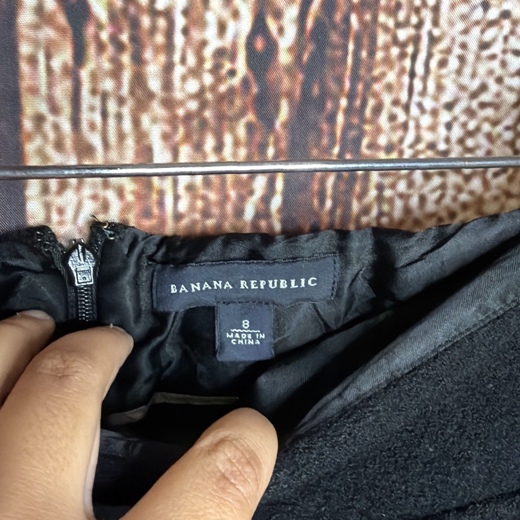 Banana Republic Banana Republic Skirt Womens Black Wool Blend Stretch Pencil Knee Length Size 8 Size 30" / US 8 / IT 44 - 2 Thumbnail
